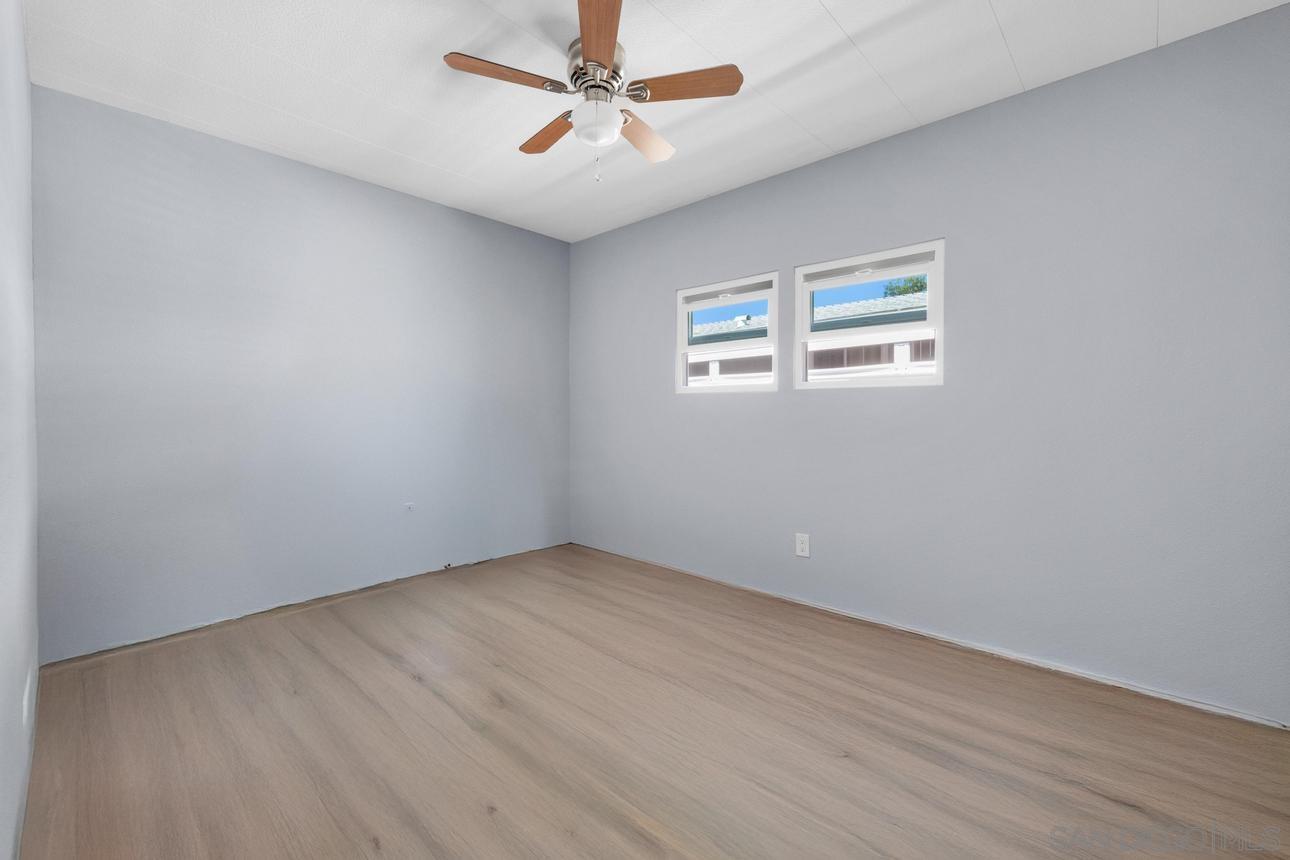 Detail Gallery Image 6 of 19 For 4912.5  Old Cliffs Road, San Diego,  CA 92120 - 2 Beds | 2 Baths