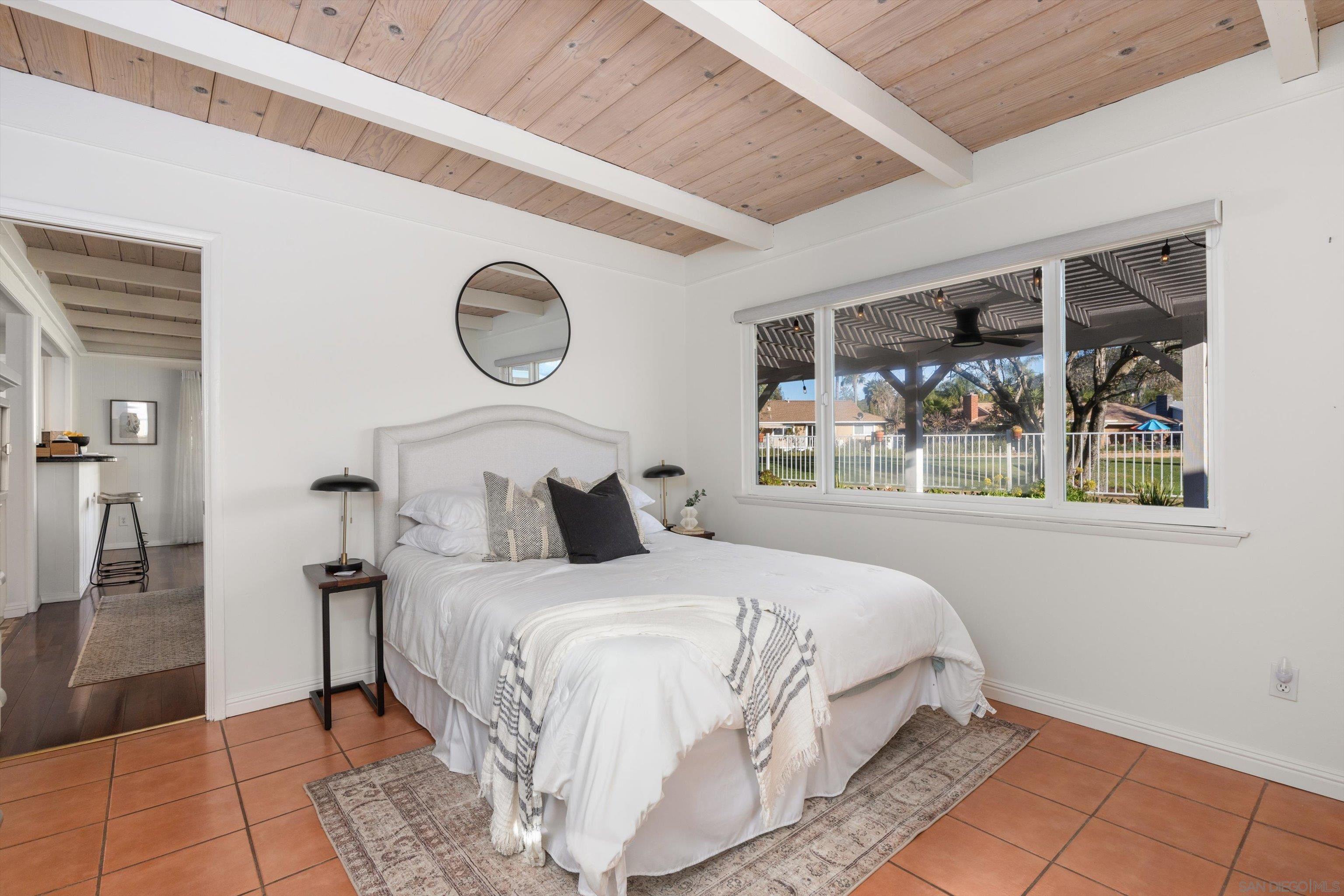 Detail Gallery Image 19 of 37 For 985  San Pablo Dr, San Marcos,  CA 92078 - 4 Beds | 2 Baths