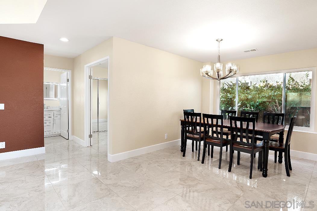 Detail Gallery Image 13 of 23 For , San Diego,  CA 92129 - 4 Beds | 3 Baths