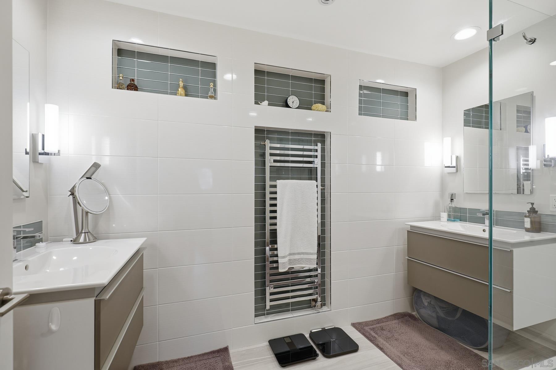 Detail Gallery Image 21 of 24 For 1155  Star Park Circle  1d,  Coronado,  CA 92118 - 2 Beds | 2 Baths