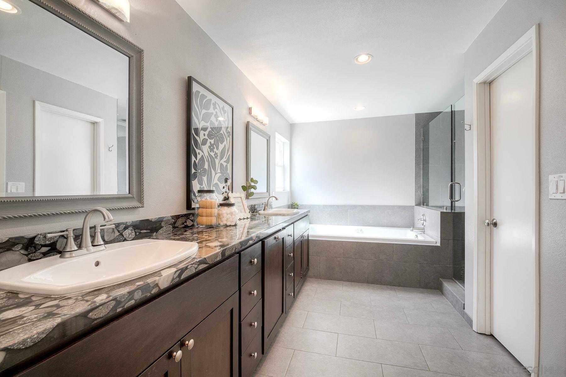 Detail Gallery Image 15 of 59 For 17240  Cuvee Ct, Poway,  CA 92064 - 3 Beds | 2 Baths