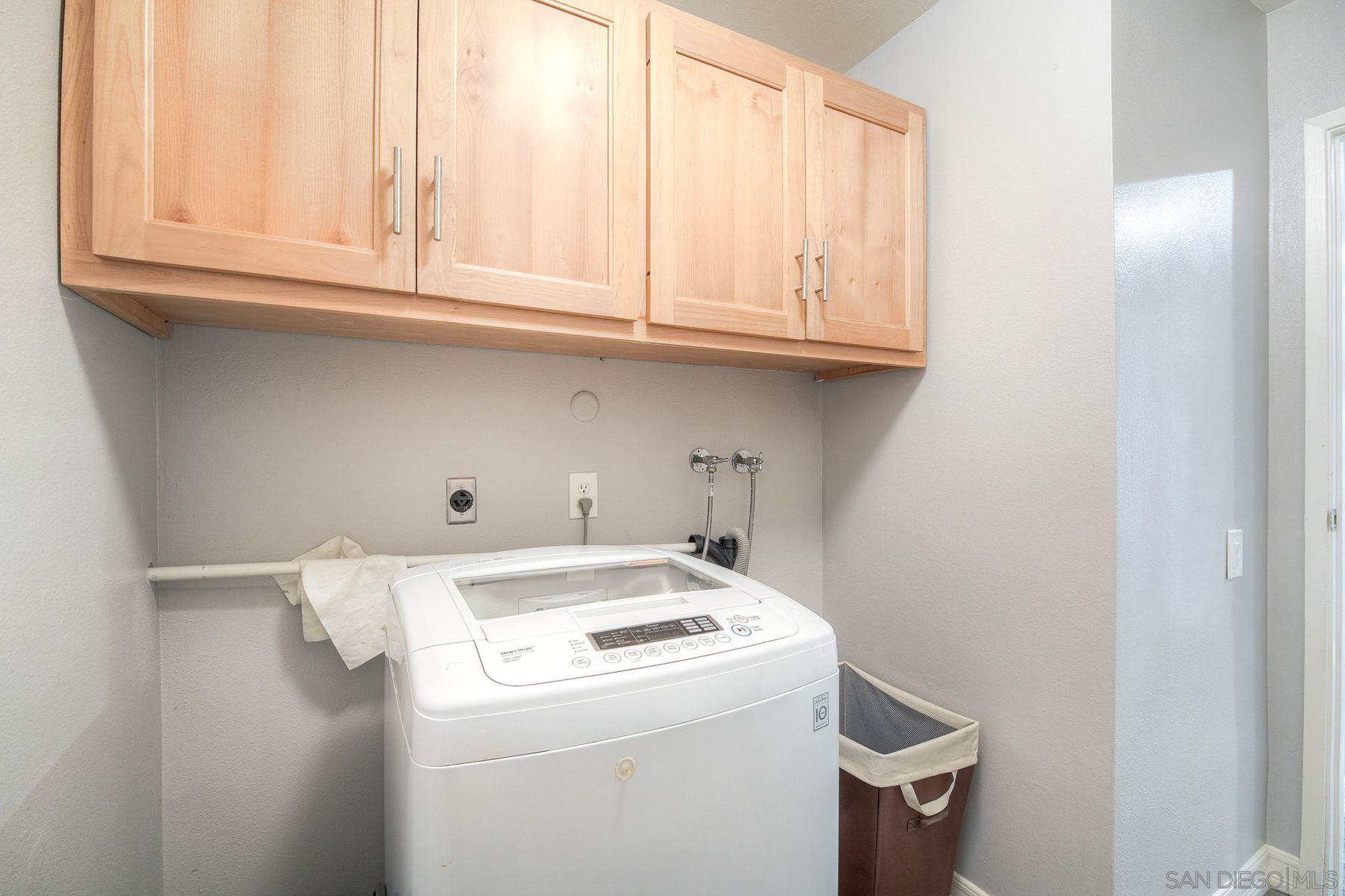 Detail Gallery Image 19 of 59 For 17240  Cuvee Ct, Poway,  CA 92064 - 3 Beds | 2 Baths