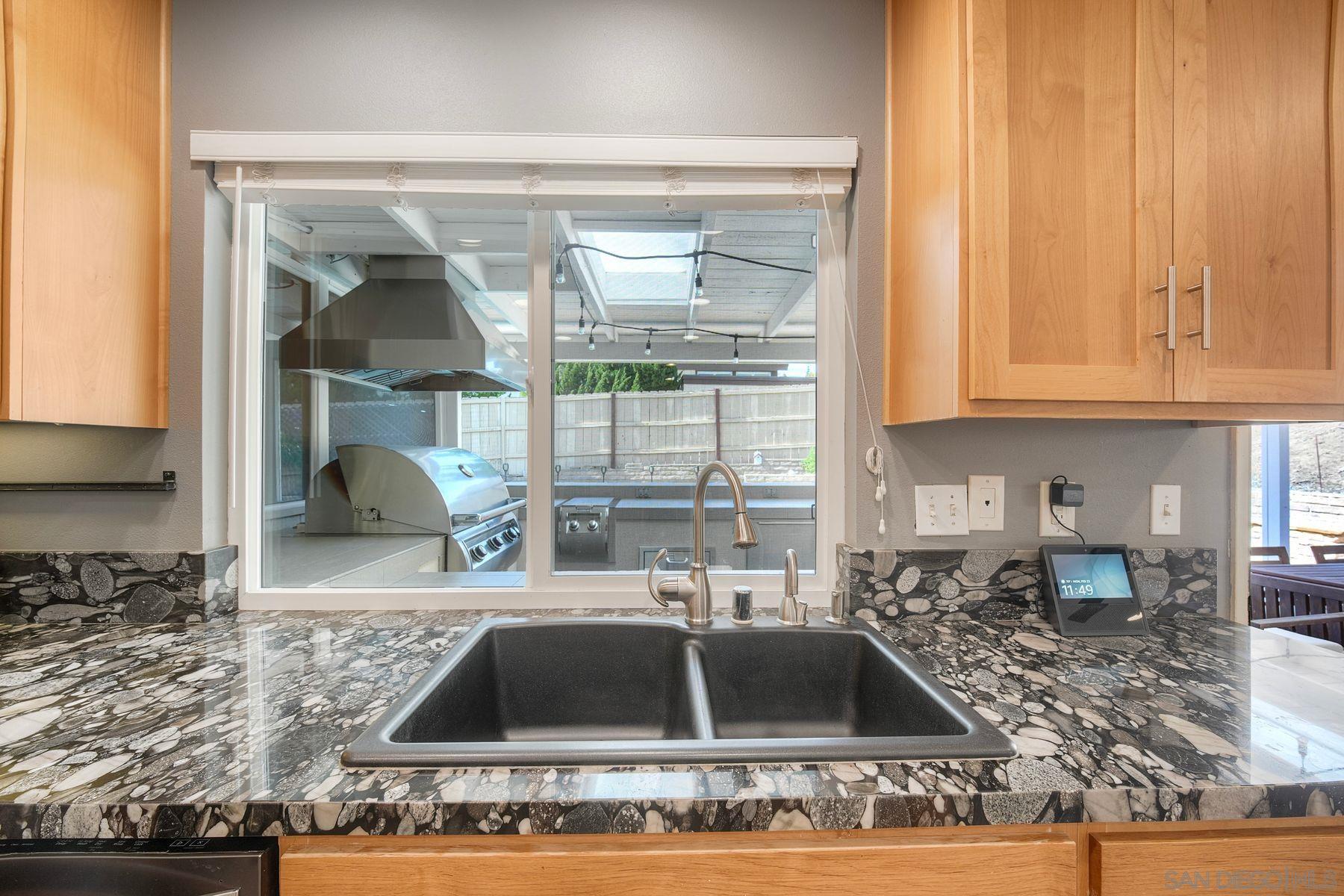 Detail Gallery Image 25 of 59 For 17240  Cuvee Ct, Poway,  CA 92064 - 3 Beds | 2 Baths