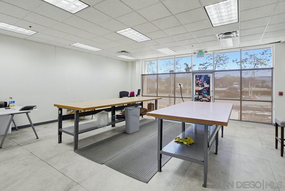 Detail Gallery Image 8 of 28 For 1568  Lancaster Point Way, San Diego,  CA 92154 - – Beds | – Baths