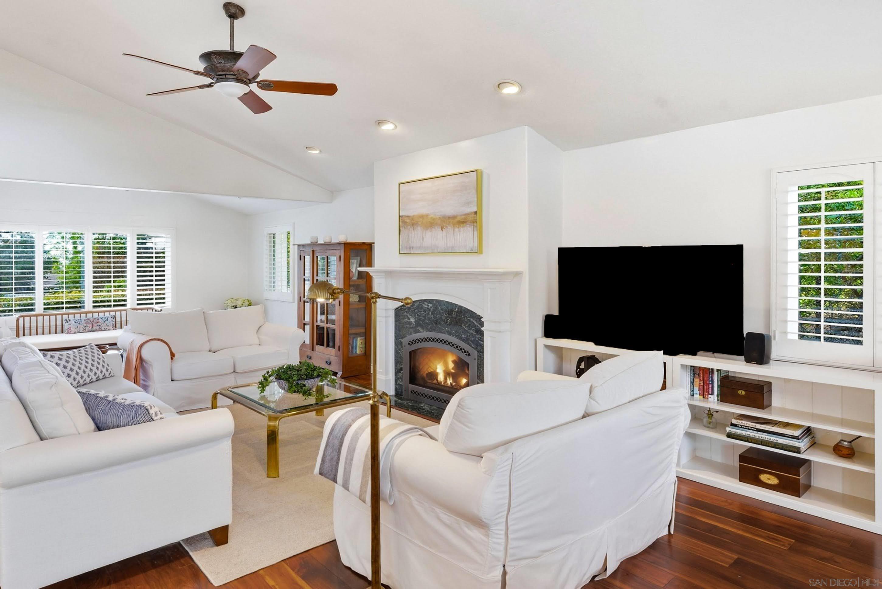 Detail Gallery Image 14 of 69 For 16405  Bronco Ln, Poway,  CA 92064 - 5 Beds | 3/1 Baths