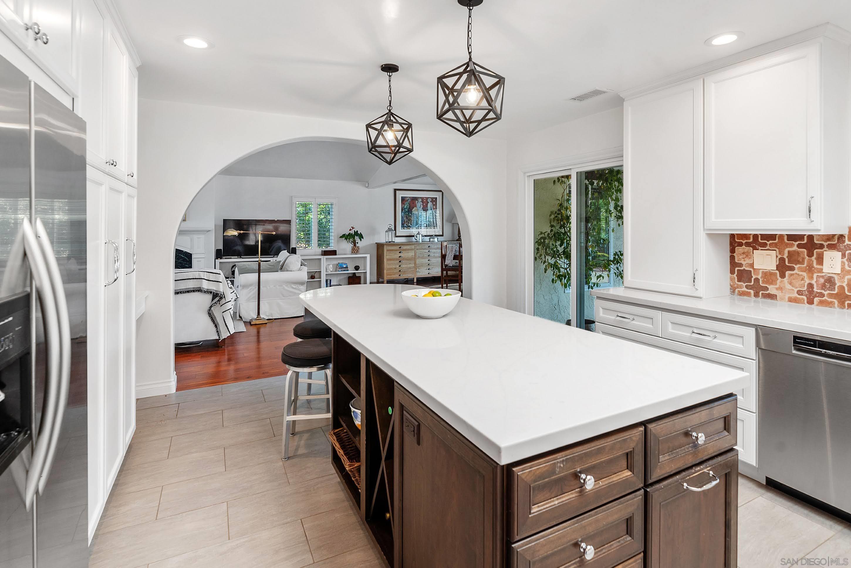 Detail Gallery Image 23 of 69 For 16405  Bronco Ln, Poway,  CA 92064 - 5 Beds | 3/1 Baths