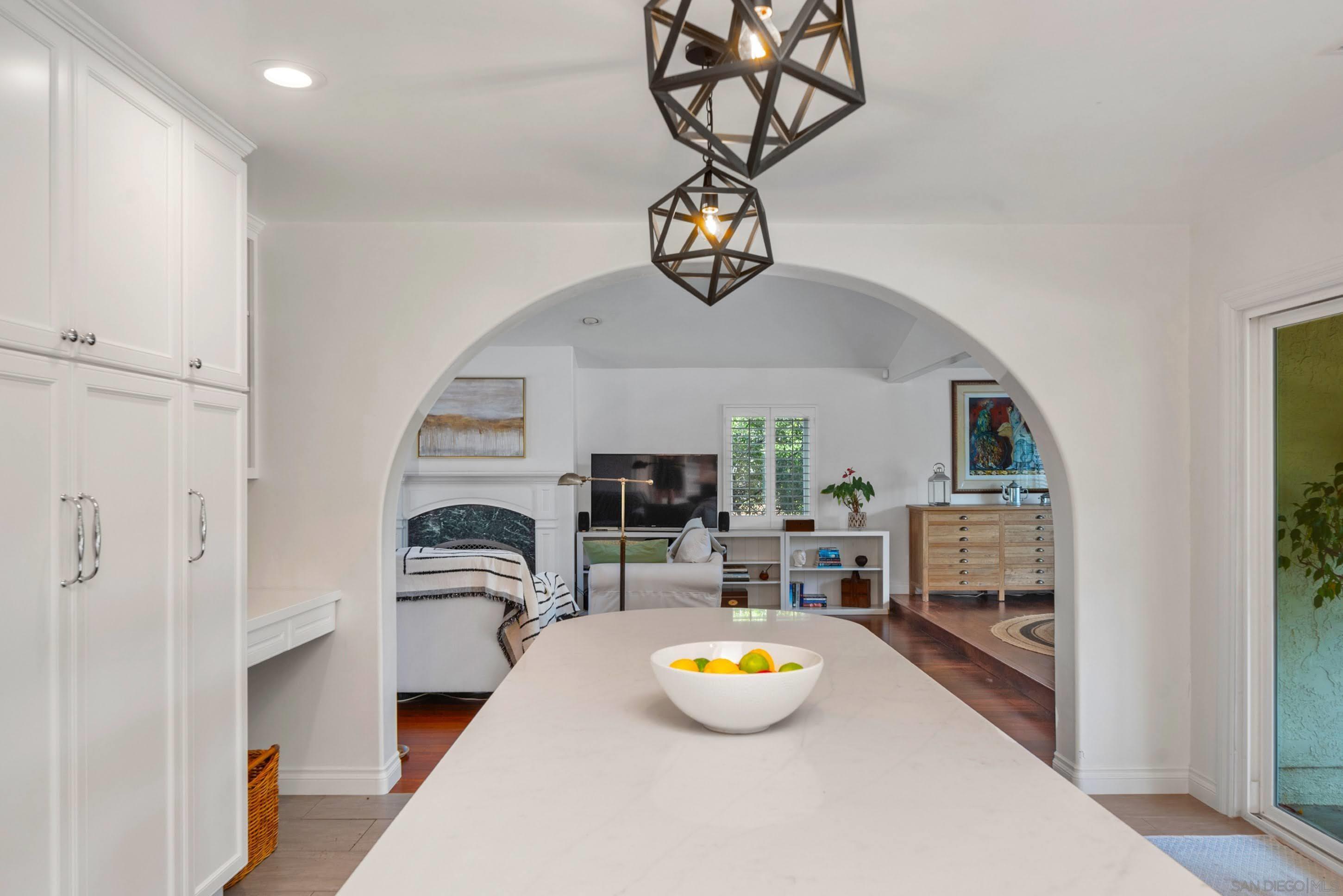 Detail Gallery Image 24 of 69 For 16405  Bronco Ln, Poway,  CA 92064 - 5 Beds | 3/1 Baths