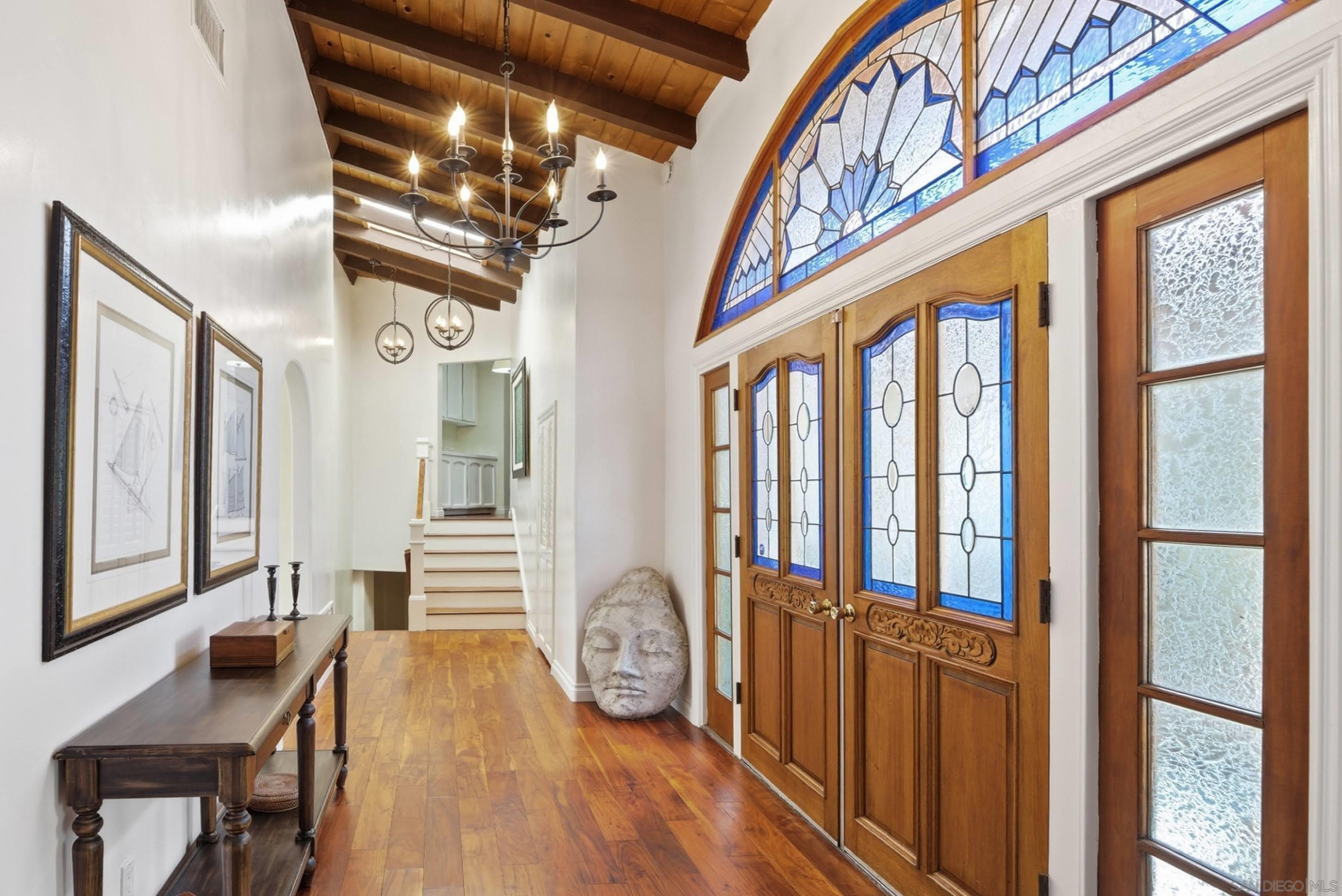 Detail Gallery Image 7 of 69 For 16405  Bronco Ln, Poway,  CA 92064 - 5 Beds | 3/1 Baths