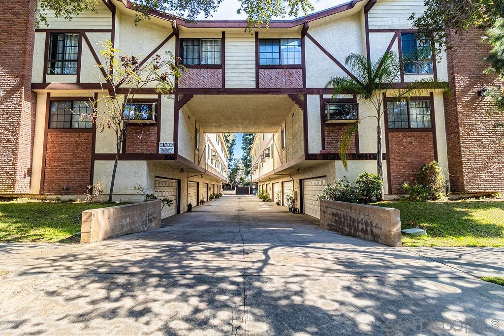 Detail Gallery Image 2 of 23 For 326 N Curtis Avenue  #F,  Alhambra,  CA 91801 - 3 Beds | 2/1 Baths