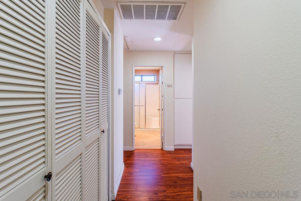 Detail Gallery Image 12 of 23 For 326 N Curtis Avenue  #F,  Alhambra,  CA 91801 - 3 Beds | 2/1 Baths