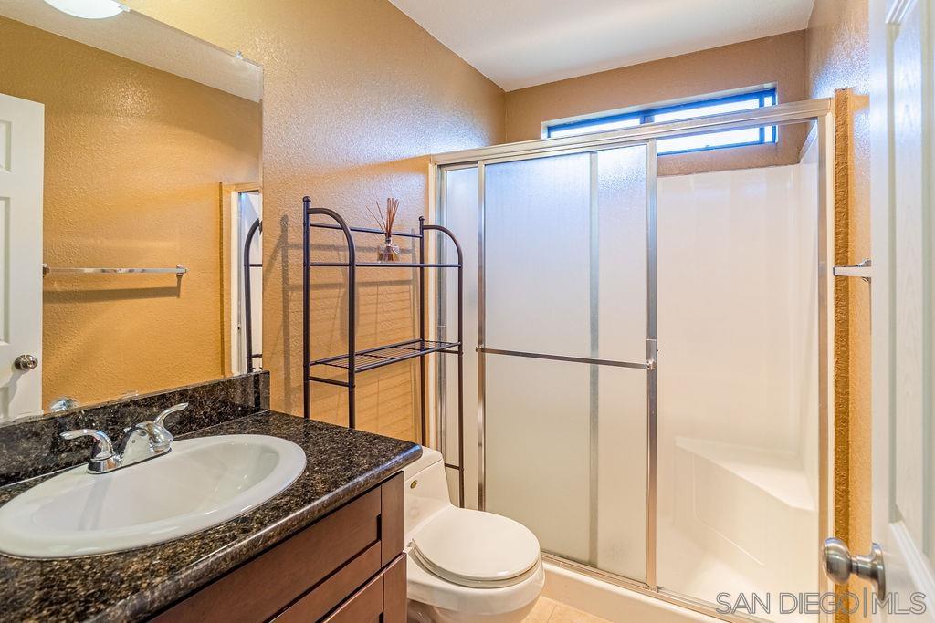 Detail Gallery Image 17 of 23 For 326 N Curtis Avenue  #F,  Alhambra,  CA 91801 - 3 Beds | 2/1 Baths