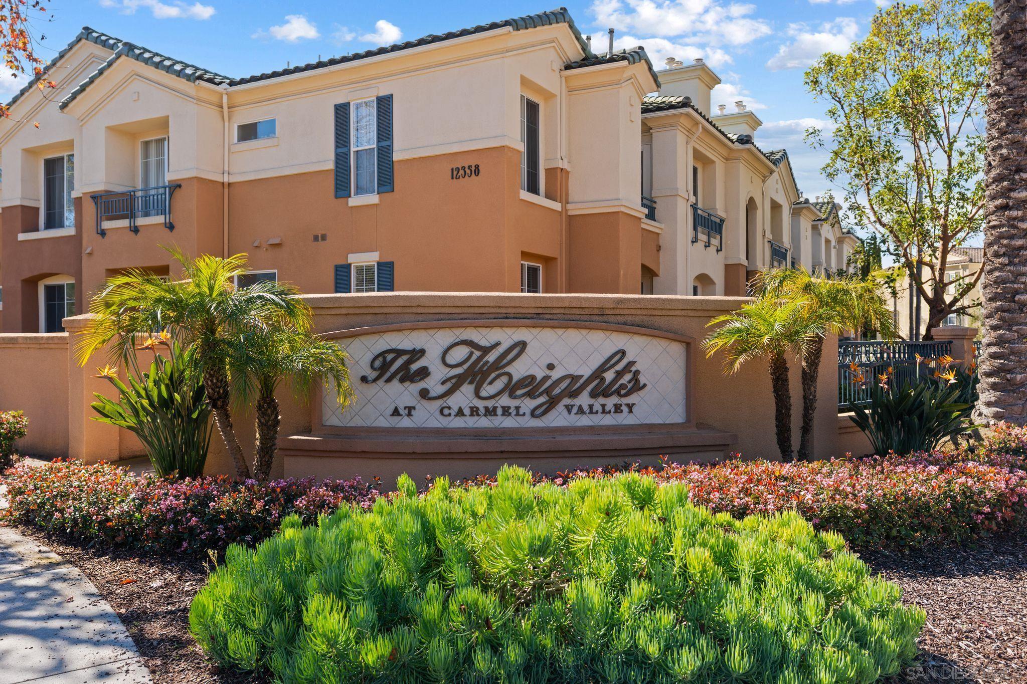 Detail Gallery Image 2 of 18 For 12372  Carmel Country Road  #206,  San Diego,  CA 92130 - 2 Beds | 2 Baths