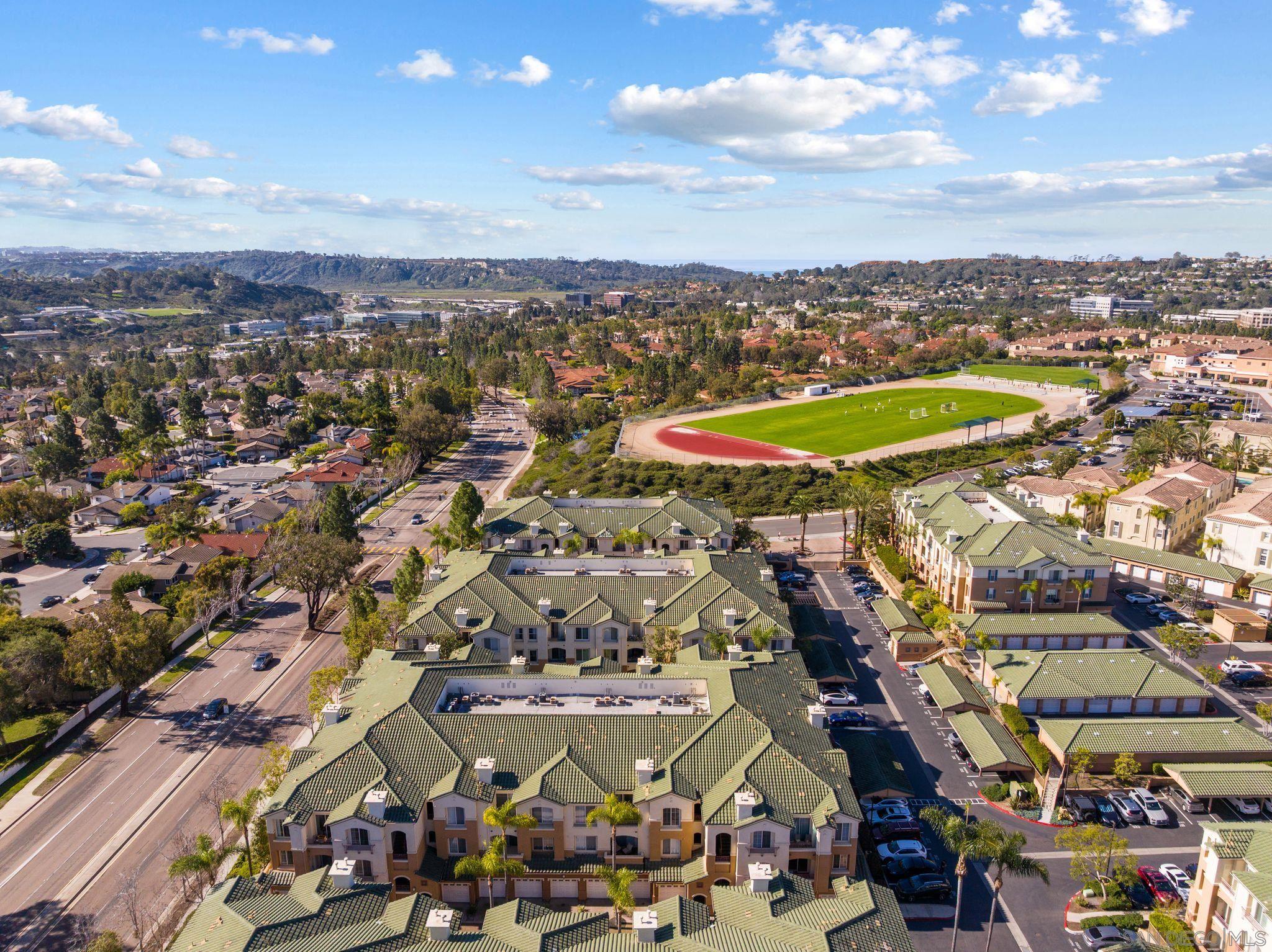 Detail Gallery Image 17 of 18 For 12372  Carmel Country Road  #206,  San Diego,  CA 92130 - 2 Beds | 2 Baths