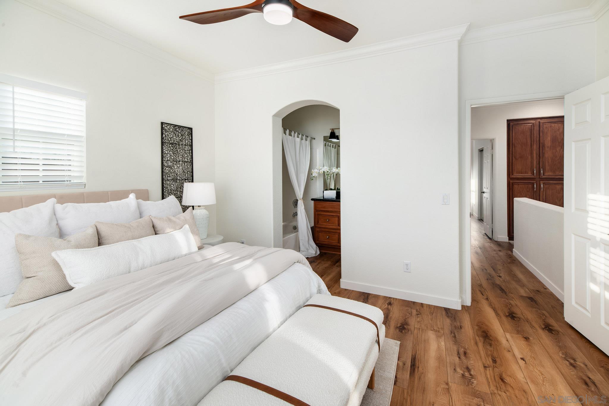 Detail Gallery Image 21 of 47 For 3710  Mykonos Ln  #172,  San Diego,  CA 92130 - 2 Beds | 2/1 Baths