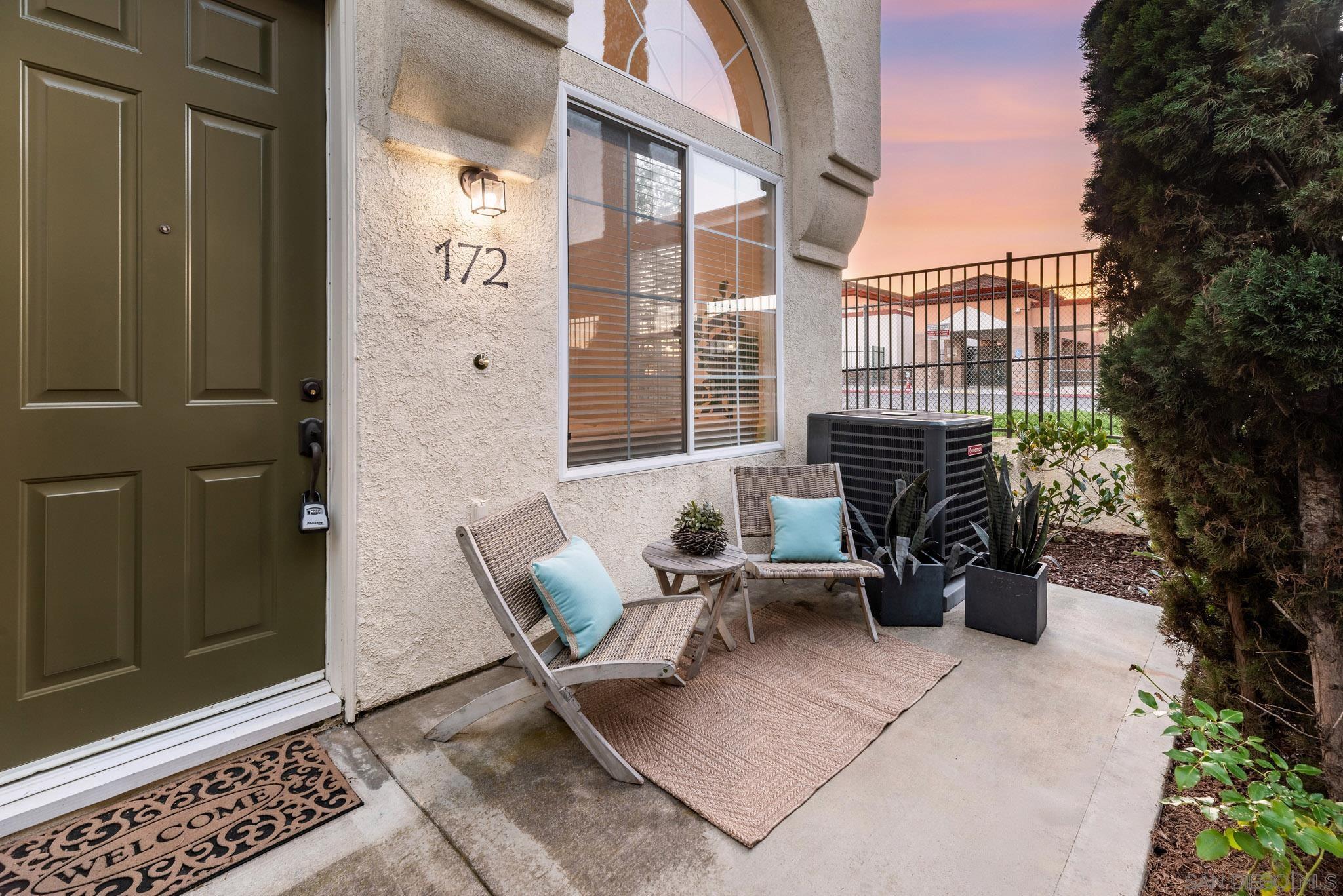 Detail Gallery Image 26 of 47 For 3710  Mykonos Ln  #172,  San Diego,  CA 92130 - 2 Beds | 2/1 Baths