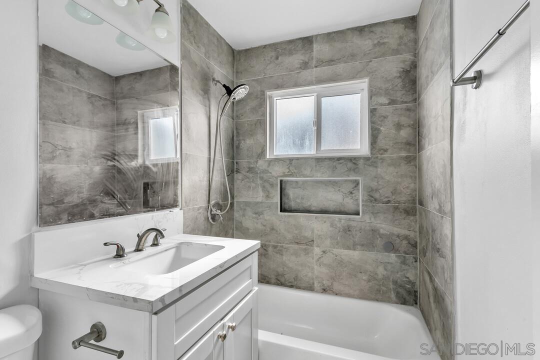 Detail Gallery Image 12 of 30 For 1222-24  Willowside Ter, Alpine,  CA 91901 - – Beds | – Baths