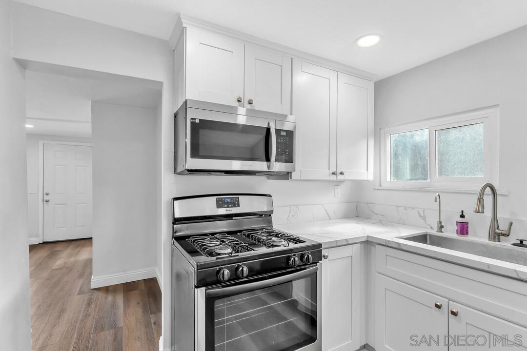 Detail Gallery Image 15 of 30 For 1222-24  Willowside Ter, Alpine,  CA 91901 - – Beds | – Baths