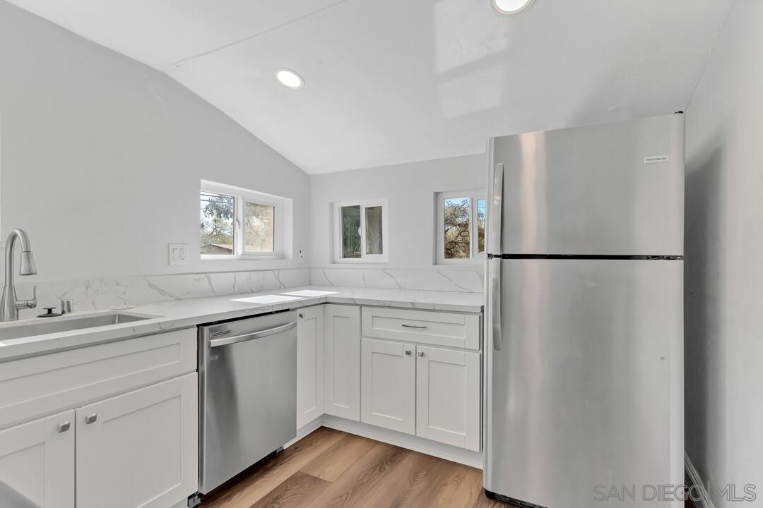 Detail Gallery Image 17 of 30 For 1222-24  Willowside Ter, Alpine,  CA 91901 - – Beds | – Baths