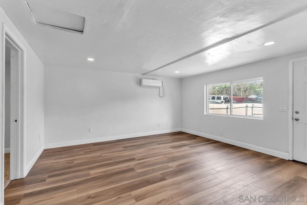 Detail Gallery Image 19 of 30 For 1222-24  Willowside Ter, Alpine,  CA 91901 - – Beds | – Baths