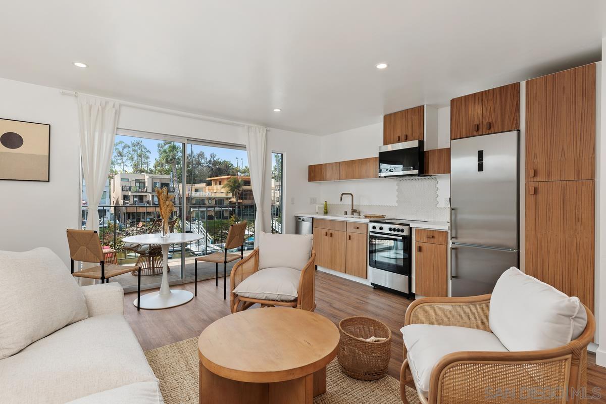 Detail Gallery Image 36 of 51 For 4627  Park Dr, Carlsbad,  CA 92008 - – Beds | – Baths