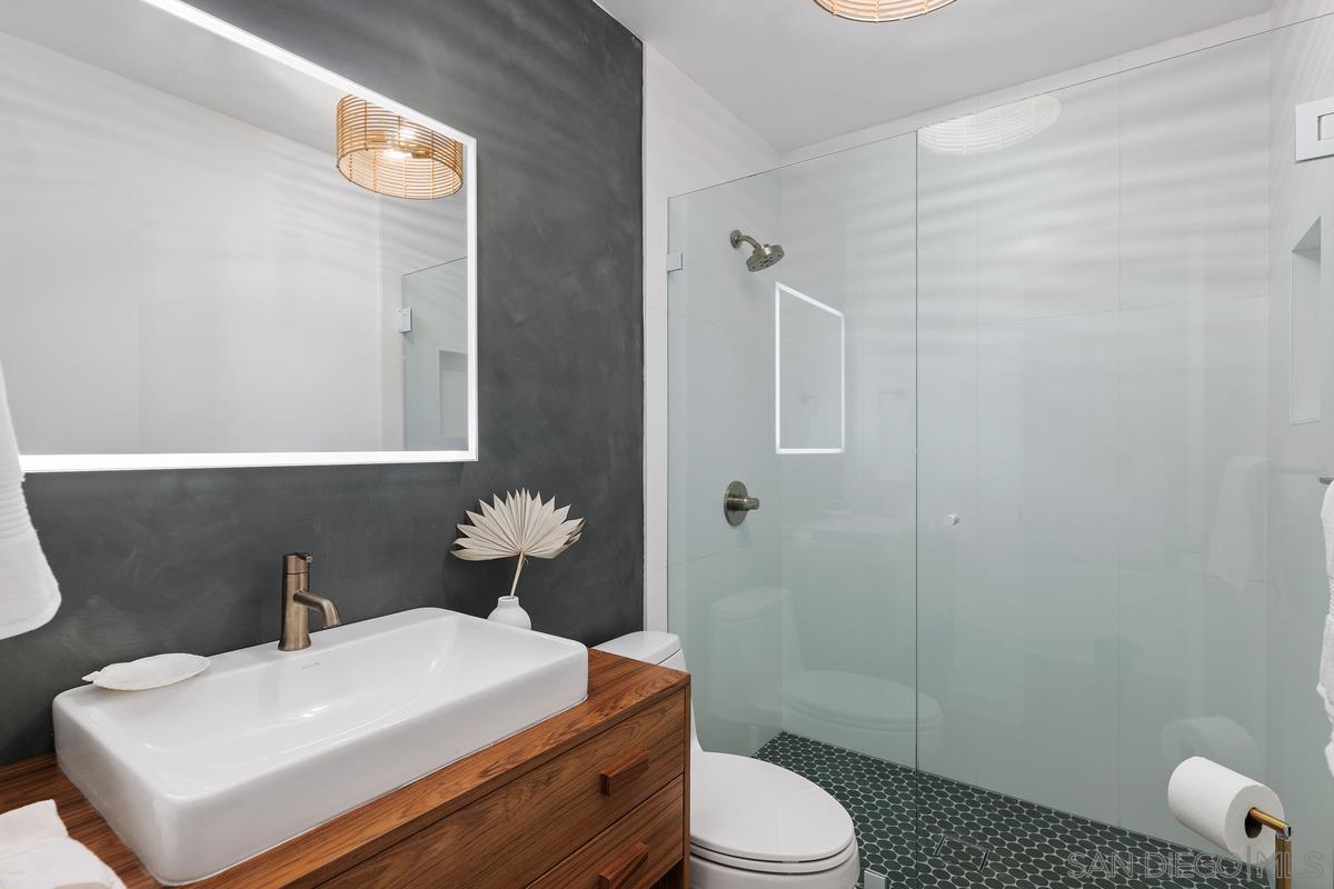 Detail Gallery Image 37 of 51 For 4627  Park Dr, Carlsbad,  CA 92008 - – Beds | – Baths