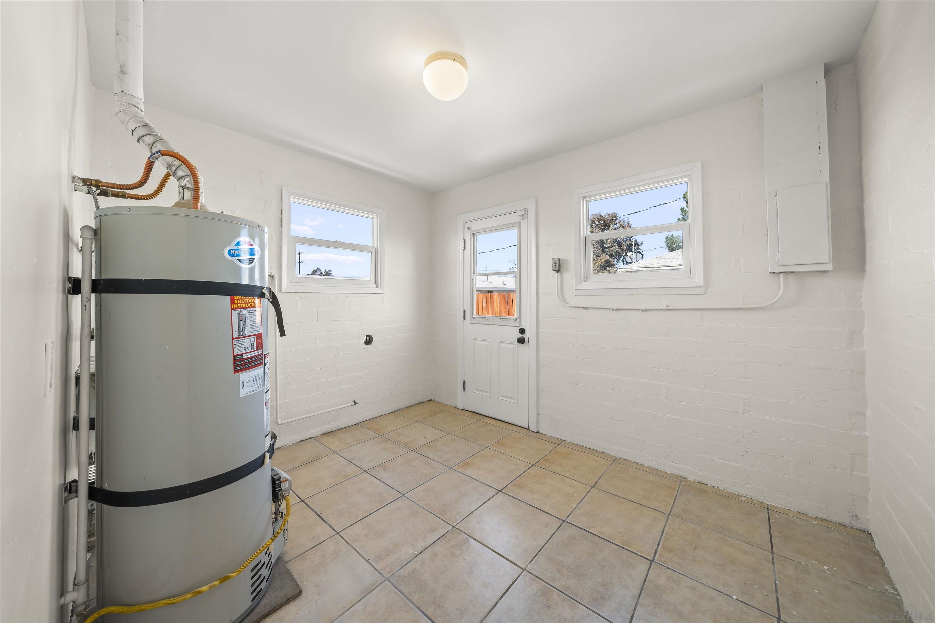 Detail Gallery Image 32 of 35 For 695 S Santa Fe S, Hemet,  CA 92543 - 4 Beds | 2 Baths