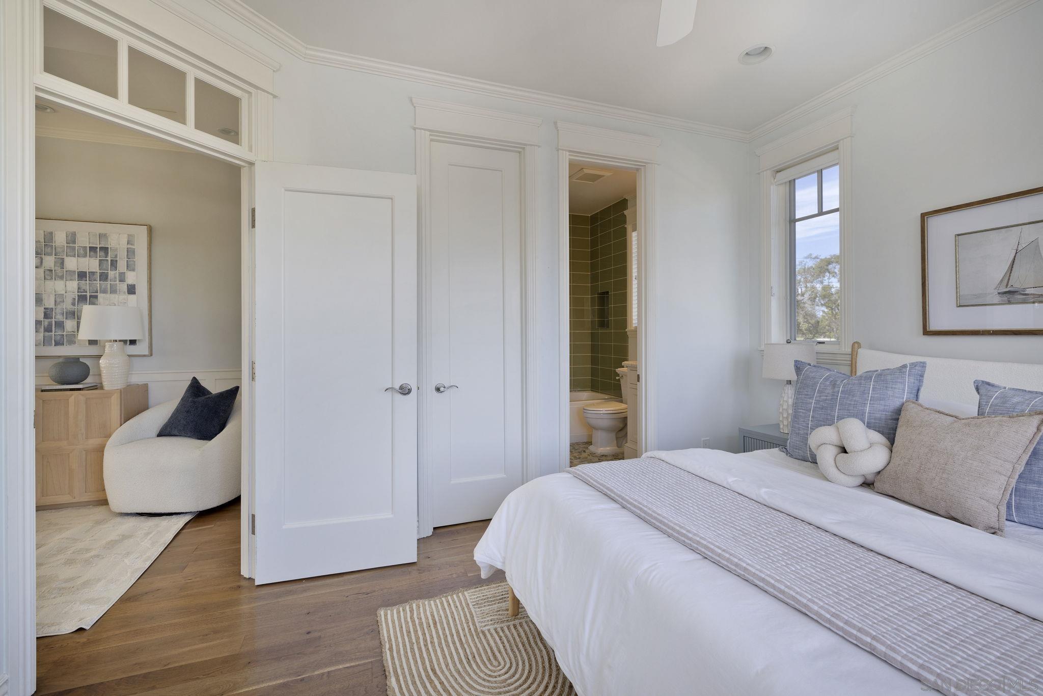 Detail Gallery Image 22 of 37 For 740  Coronado Ave, Coronado,  CA 92118 - 5 Beds | 4/1 Baths