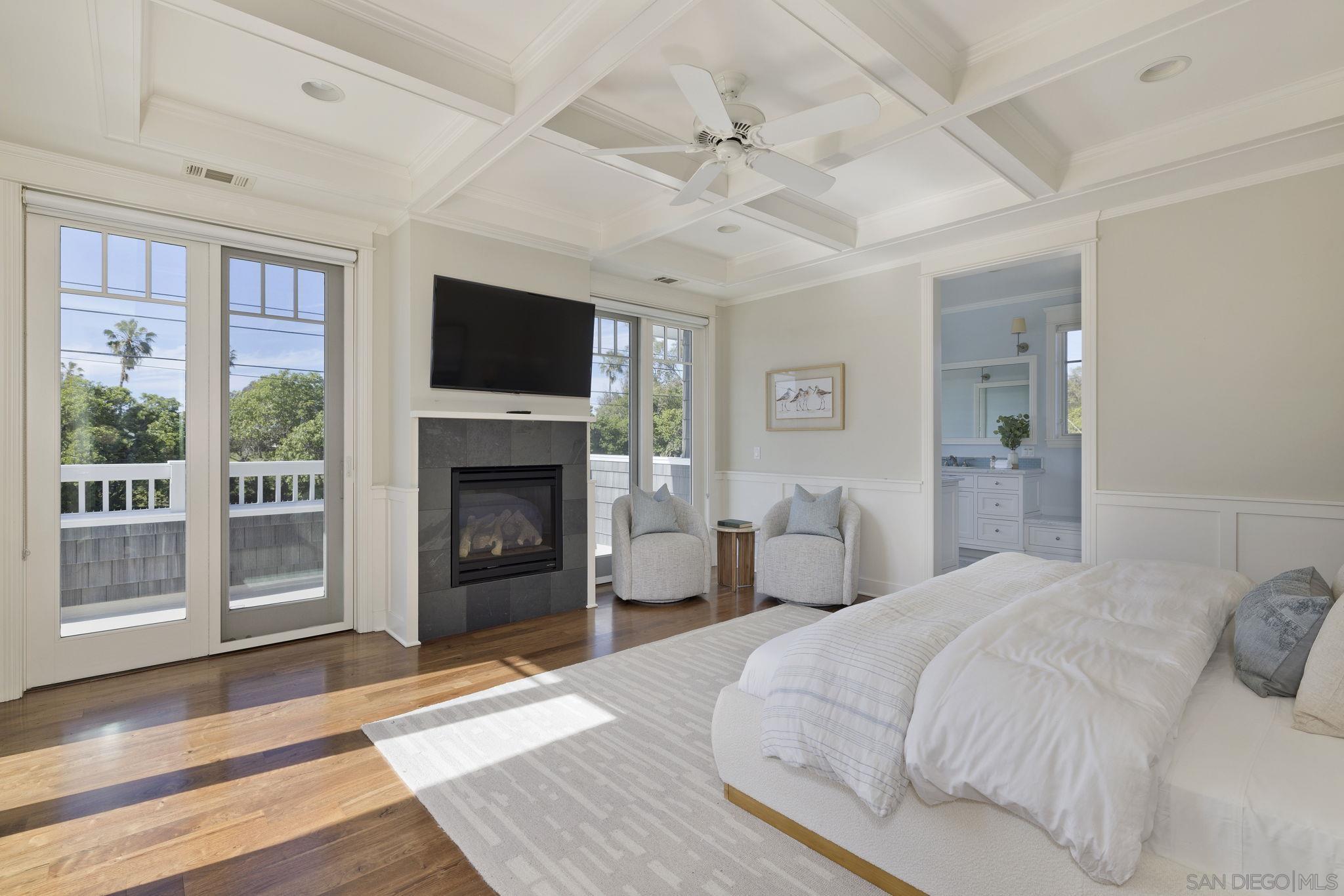 Detail Gallery Image 26 of 37 For 740  Coronado Ave, Coronado,  CA 92118 - 5 Beds | 4/1 Baths