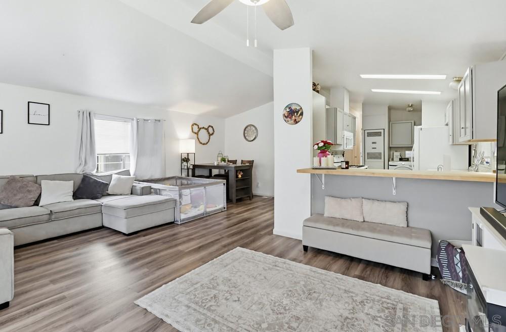 Detail Gallery Image 3 of 40 For 7908  Rancho Fanita Dr  Spc 17,  Santee,  CA 92071 - 3 Beds | 2 Baths