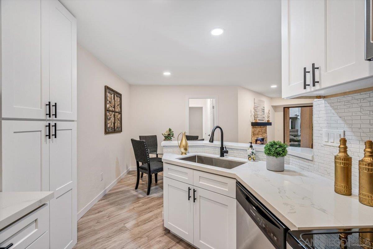 Detail Gallery Image 12 of 43 For 9745  Mesa Springs Way  #142,  San Diego,  CA 92126 - 2 Beds | 2 Baths