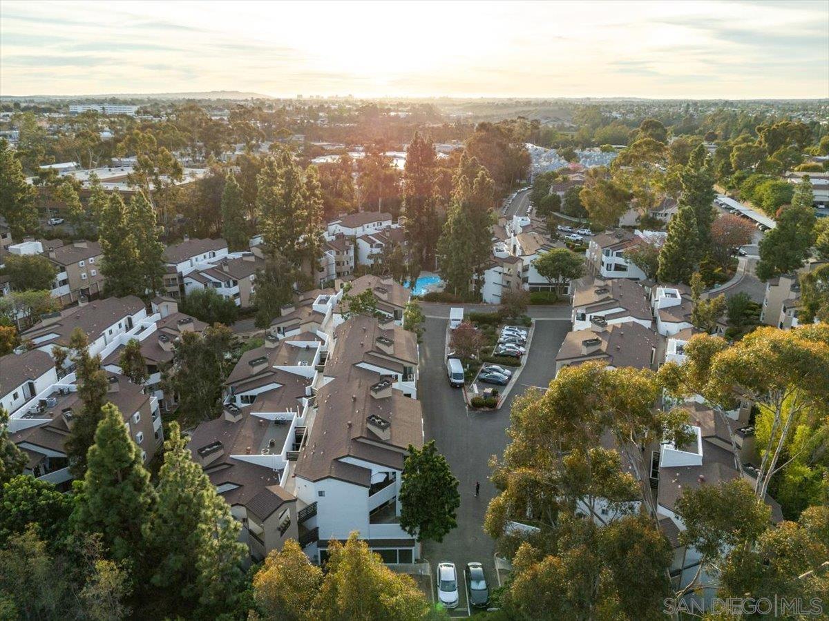Detail Gallery Image 37 of 43 For 9745  Mesa Springs Way  #142,  San Diego,  CA 92126 - 2 Beds | 2 Baths