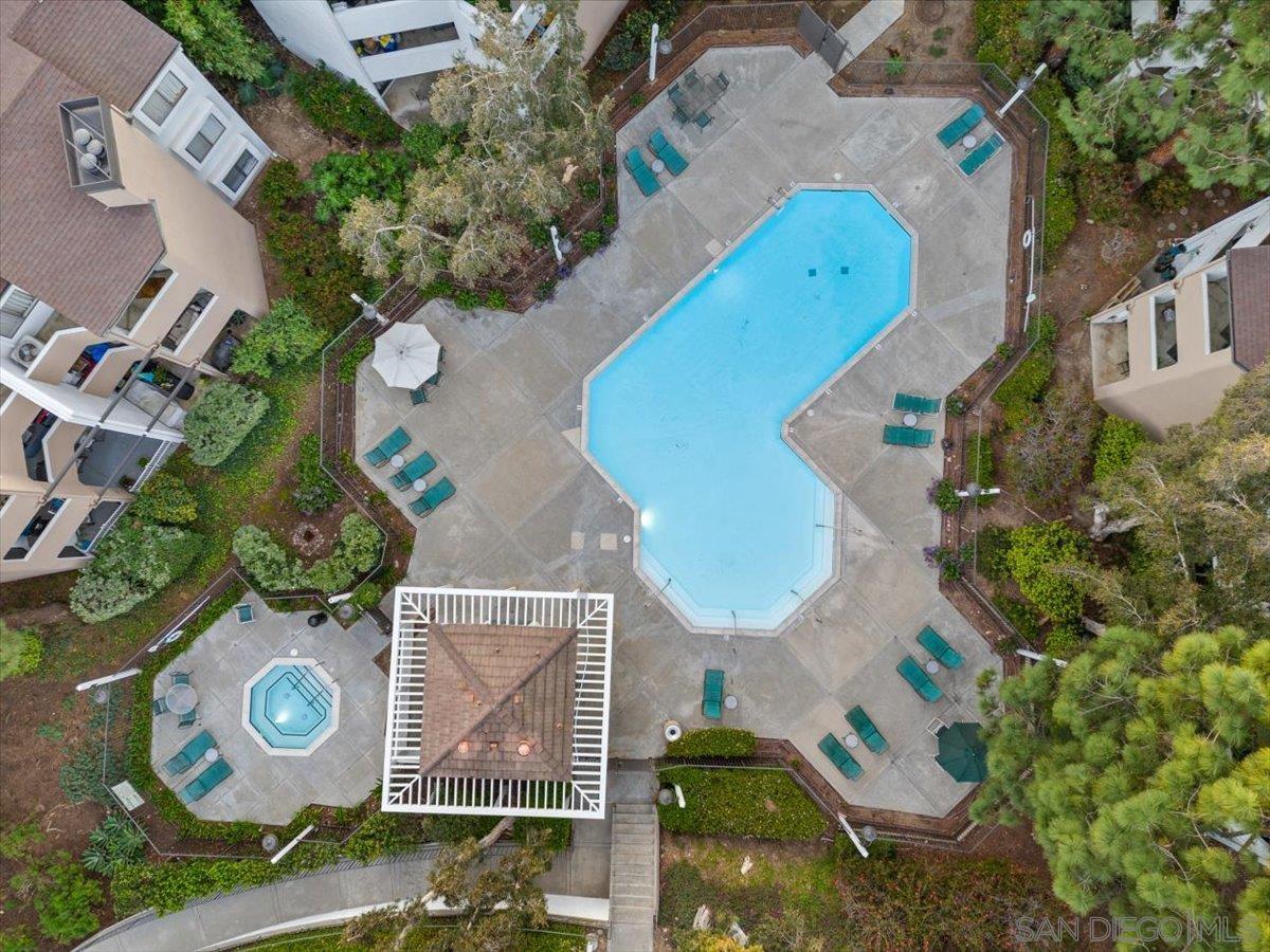 Detail Gallery Image 41 of 43 For 9745  Mesa Springs Way  #142,  San Diego,  CA 92126 - 2 Beds | 2 Baths