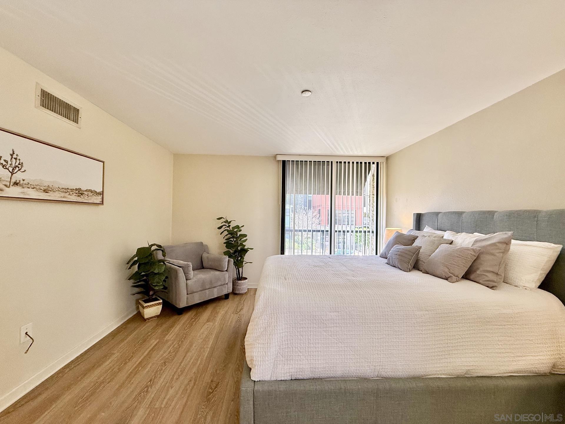 Detail Gallery Image 25 of 49 For 4082  Albatross St  #7,  San Diego,  CA 92103 - 2 Beds | 2 Baths