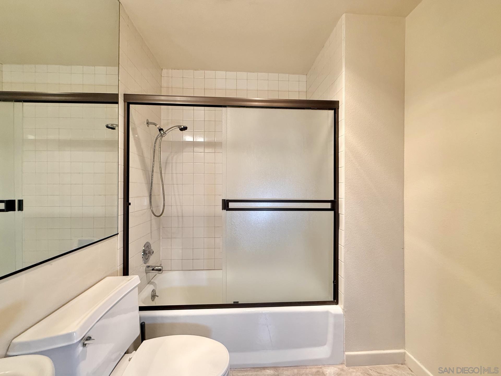 Detail Gallery Image 41 of 49 For 4082  Albatross St  #7,  San Diego,  CA 92103 - 2 Beds | 2 Baths