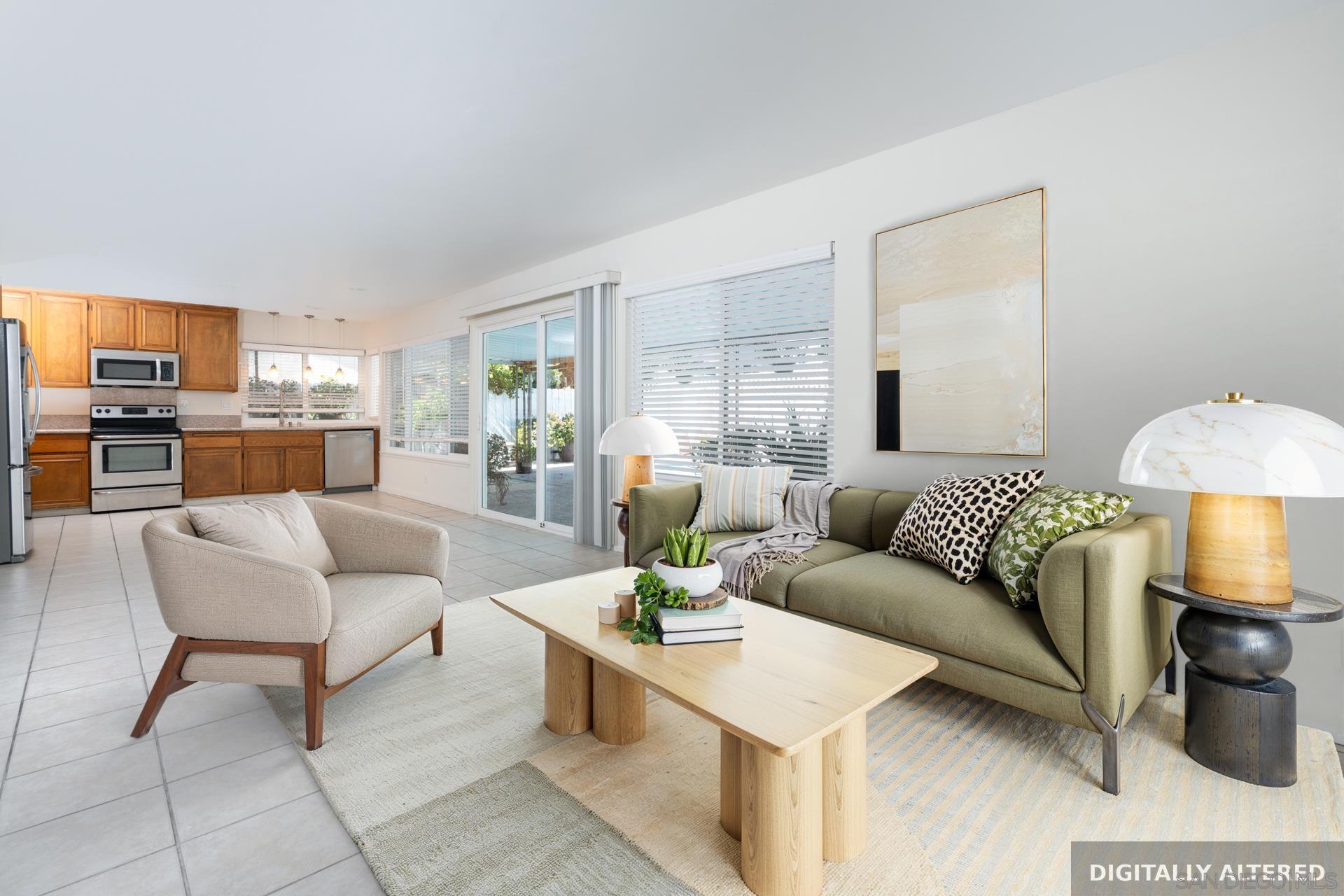 Detail Gallery Image 5 of 35 For 11368  Squamish Rd, San Diego,  CA 92126 - 4 Beds | 3 Baths