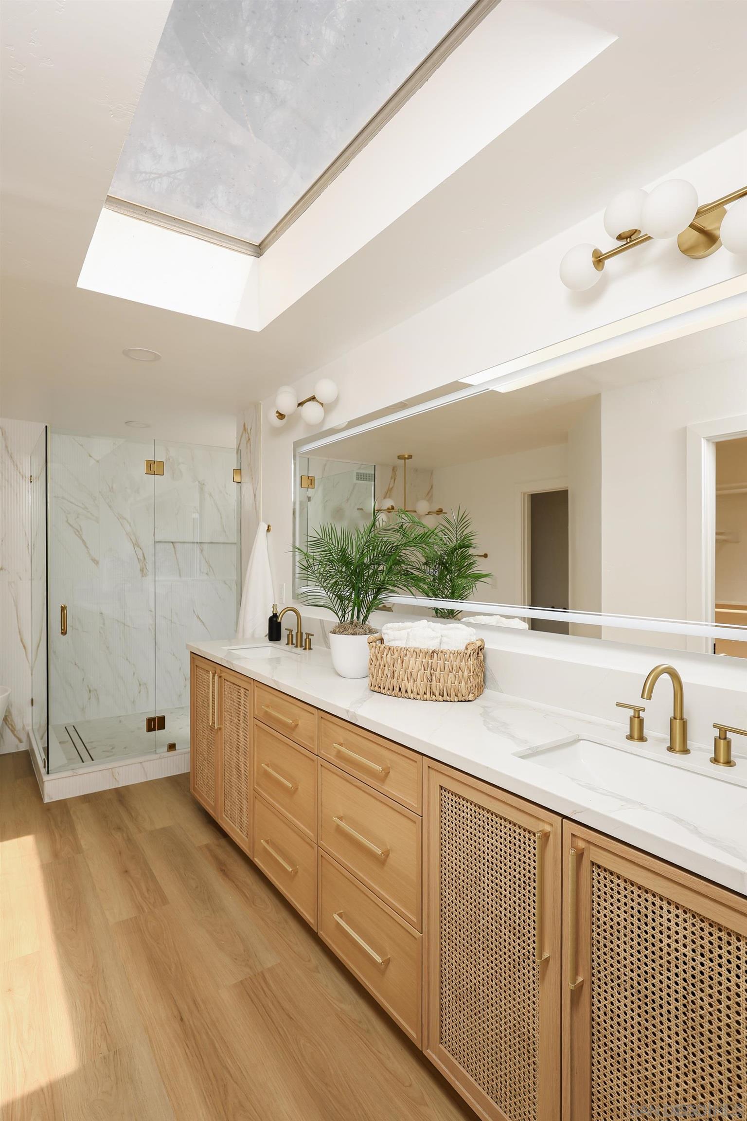 Detail Gallery Image 48 of 70 For 2861  Brant St., San Diego,  CA 92103 - 3 Beds | 3 Baths