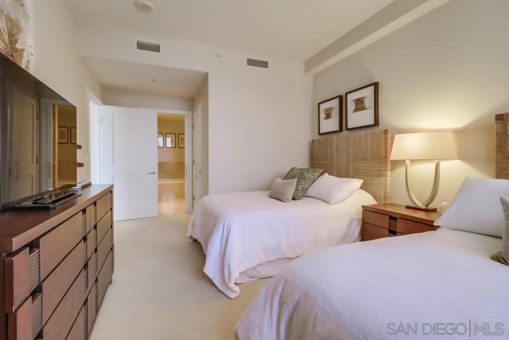 Detail Gallery Image 30 of 43 For 700 W E  1202, San Diego,  CA 92101 - 2 Beds | 2 Baths