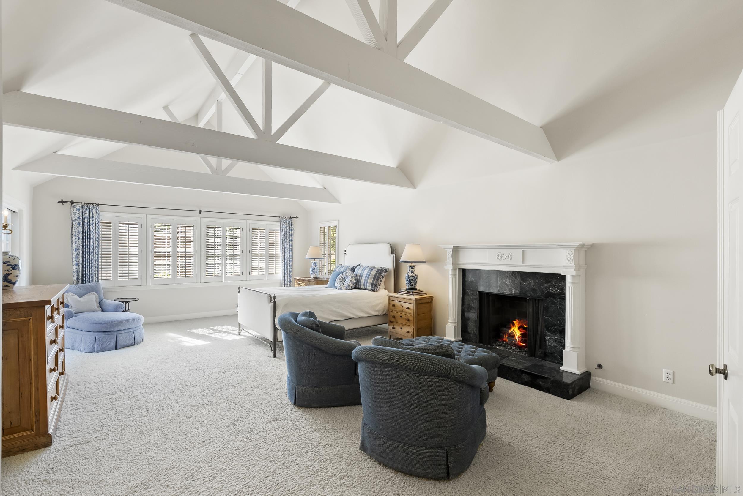 Detail Gallery Image 24 of 57 For 17307  Calle Mayor, Rancho Santa Fe,  CA 92067 - 6 Beds | 5/1 Baths