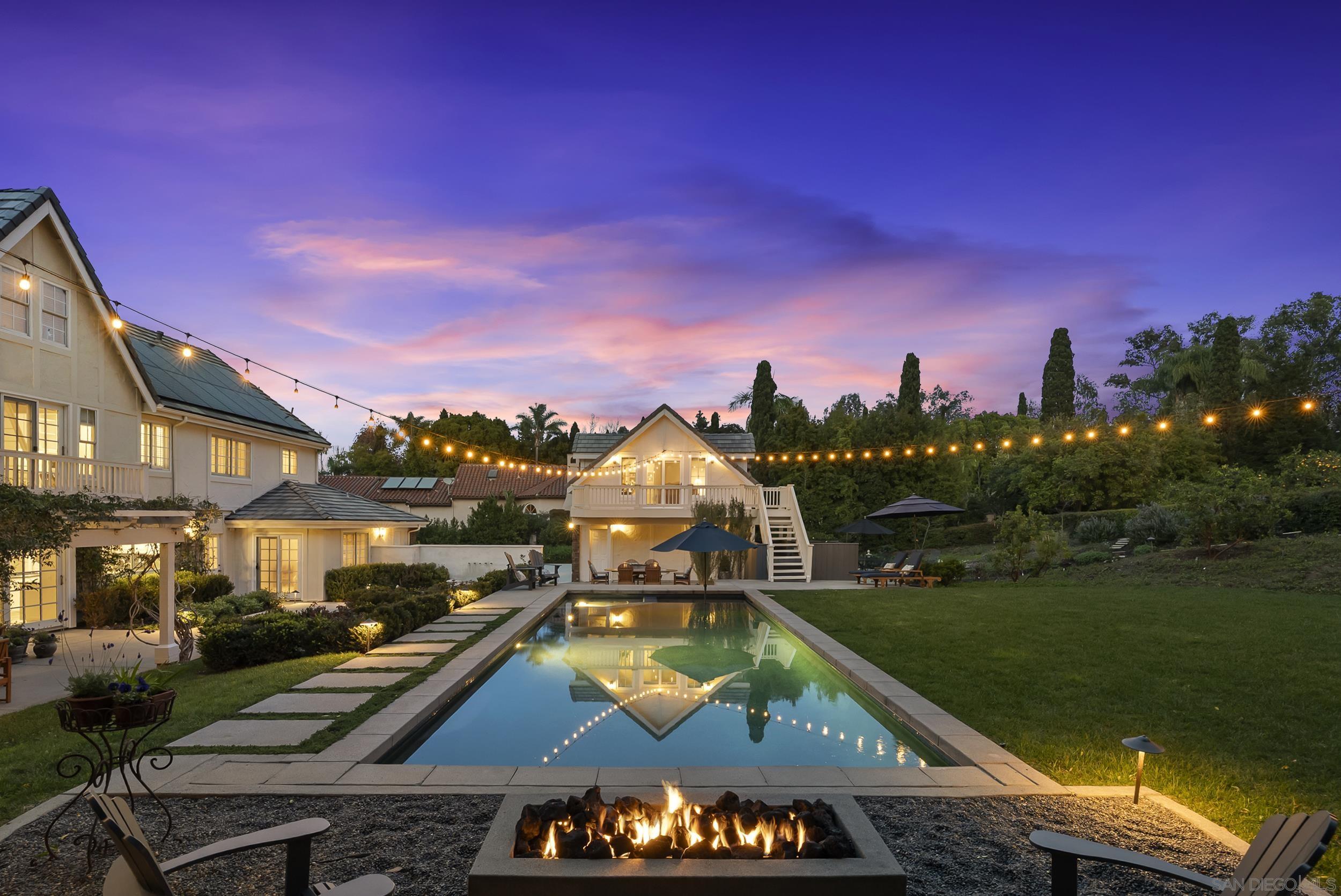 Detail Gallery Image 8 of 57 For 17307  Calle Mayor, Rancho Santa Fe,  CA 92067 - 6 Beds | 5/1 Baths