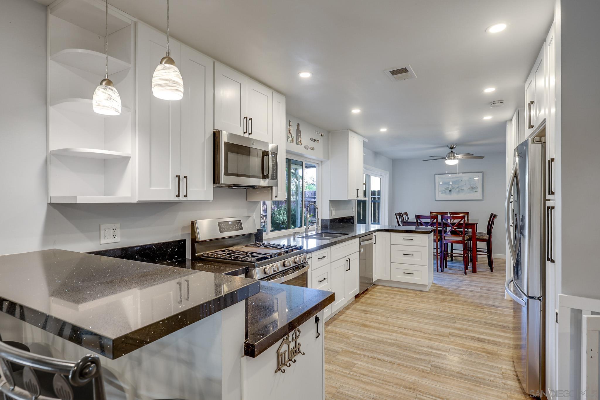 Detail Gallery Image 18 of 49 For 7923  Cinthia St, La Mesa,  CA 91941 - 5 Beds | 3 Baths