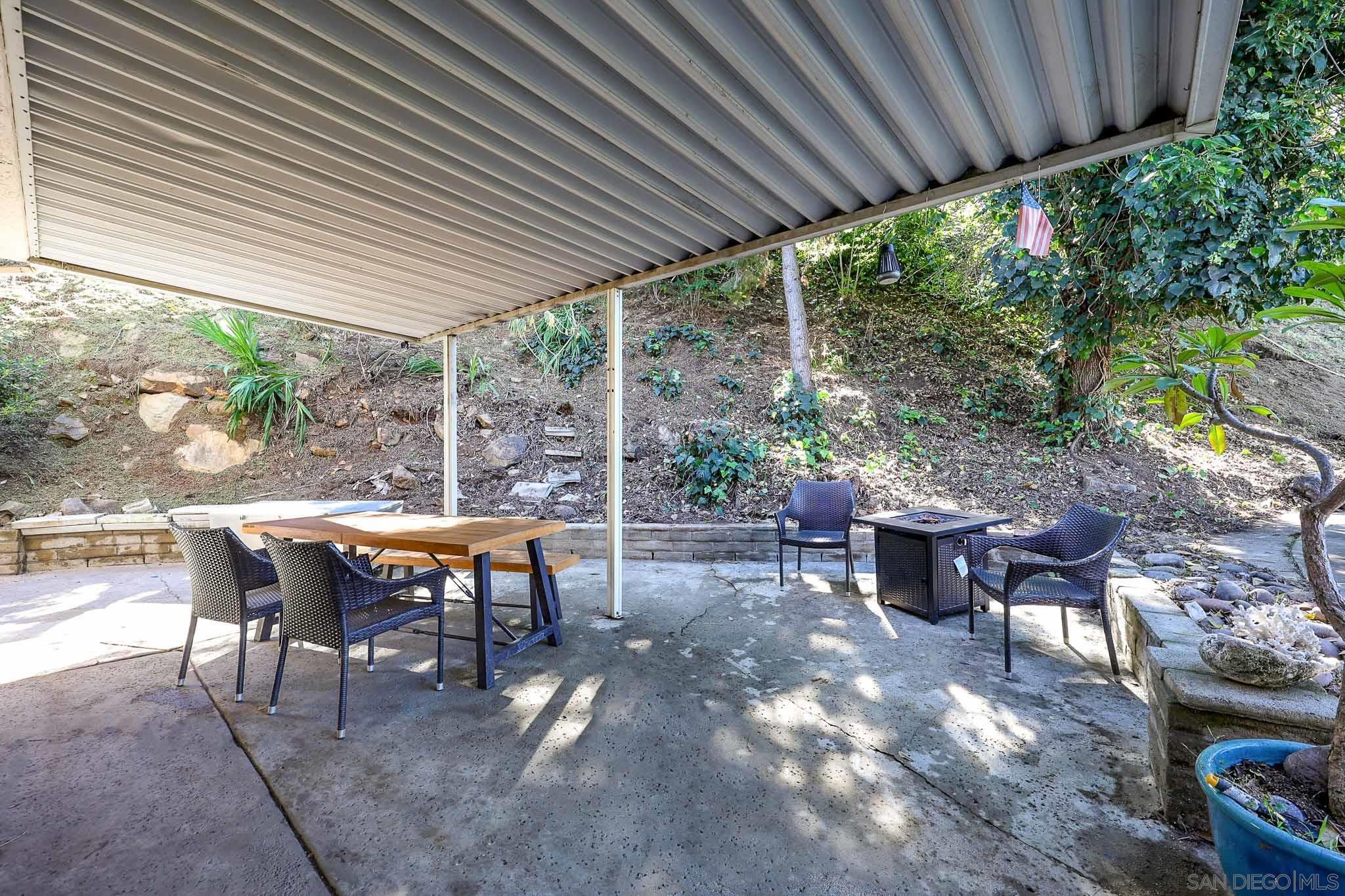 Detail Gallery Image 39 of 49 For 7923  Cinthia St, La Mesa,  CA 91941 - 5 Beds | 3 Baths