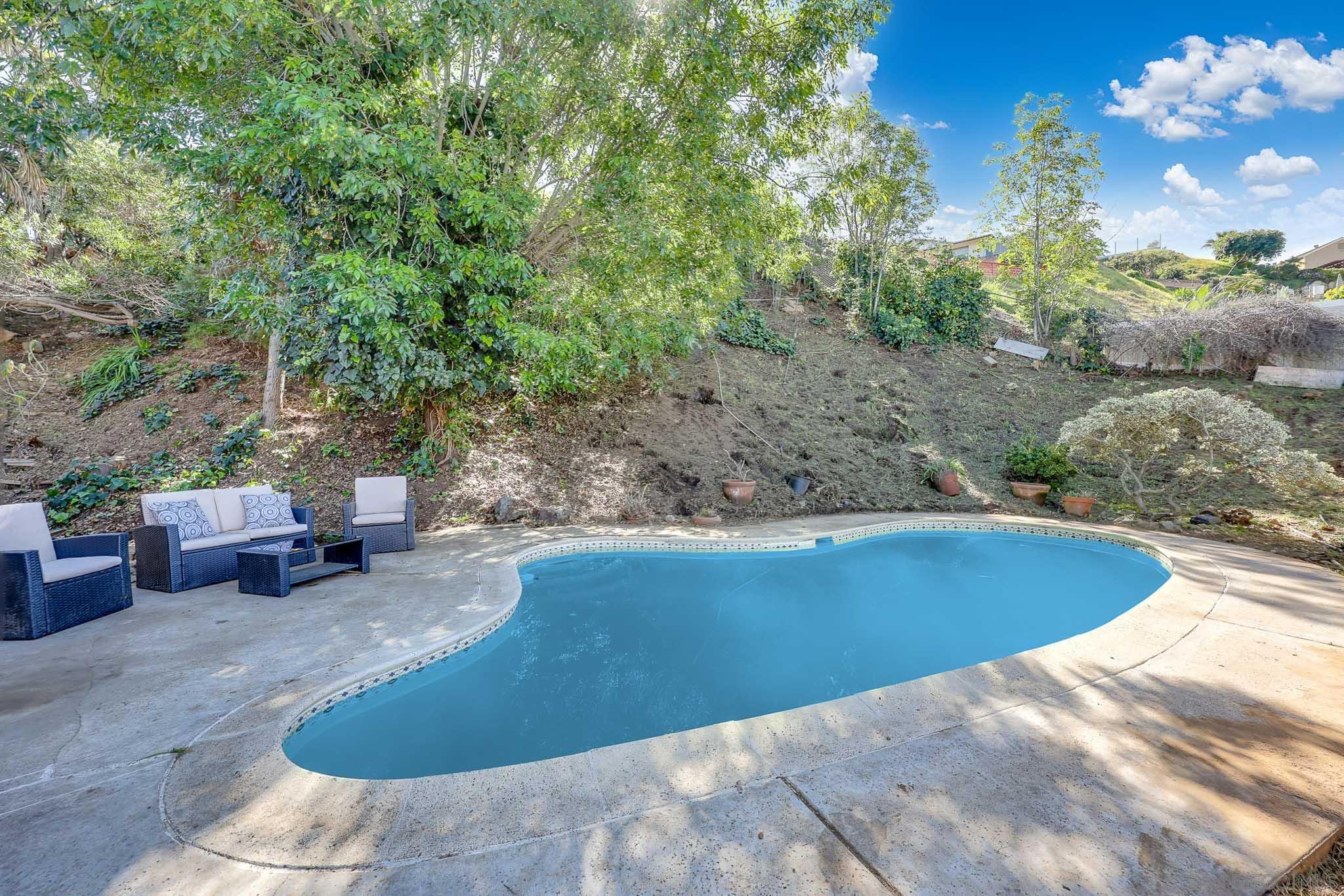 Detail Gallery Image 42 of 49 For 7923  Cinthia St, La Mesa,  CA 91941 - 5 Beds | 3 Baths