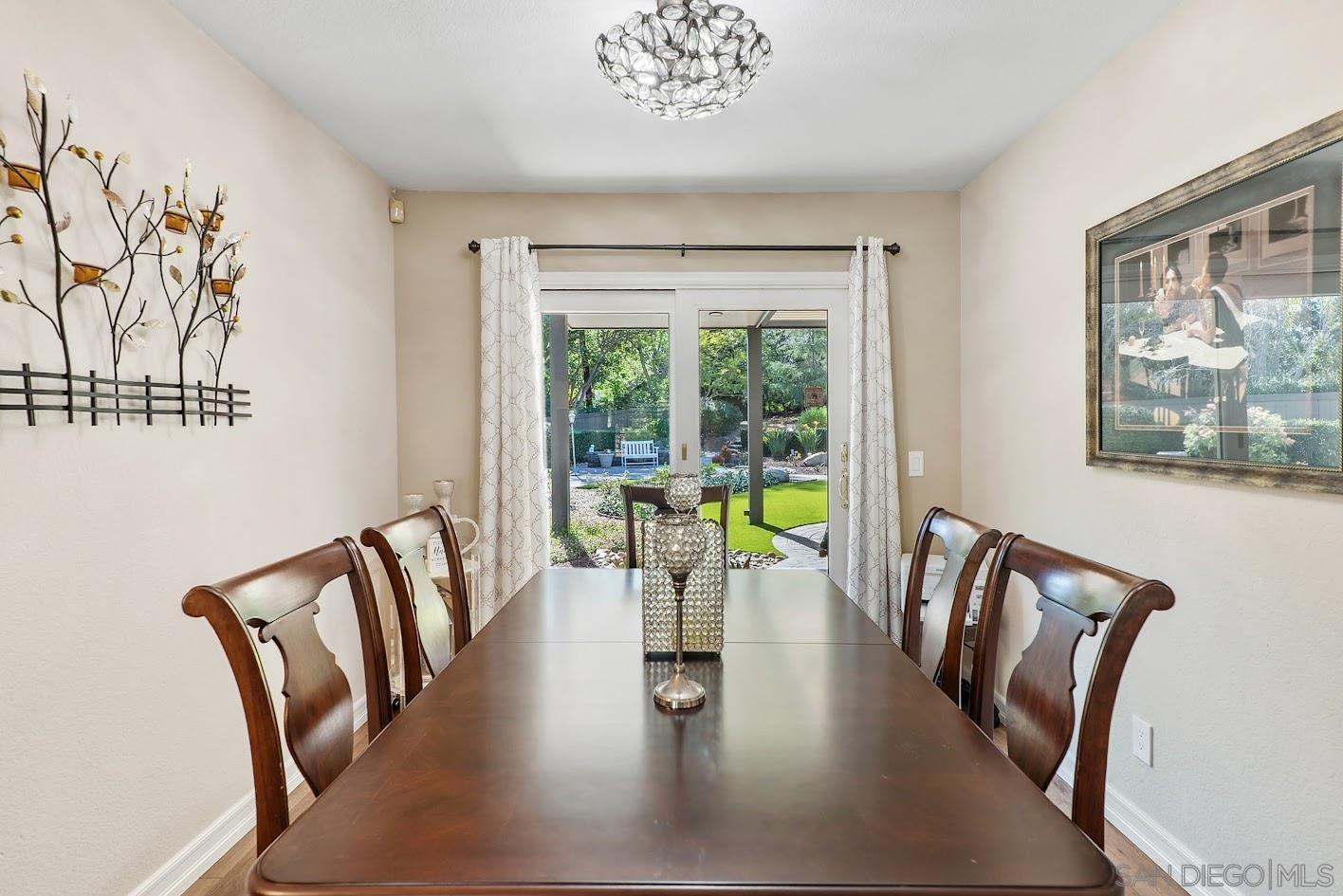 Detail Gallery Image 17 of 67 For 14922  Derringer Rd., Poway,  CA 92064 - 5 Beds | 2/1 Baths