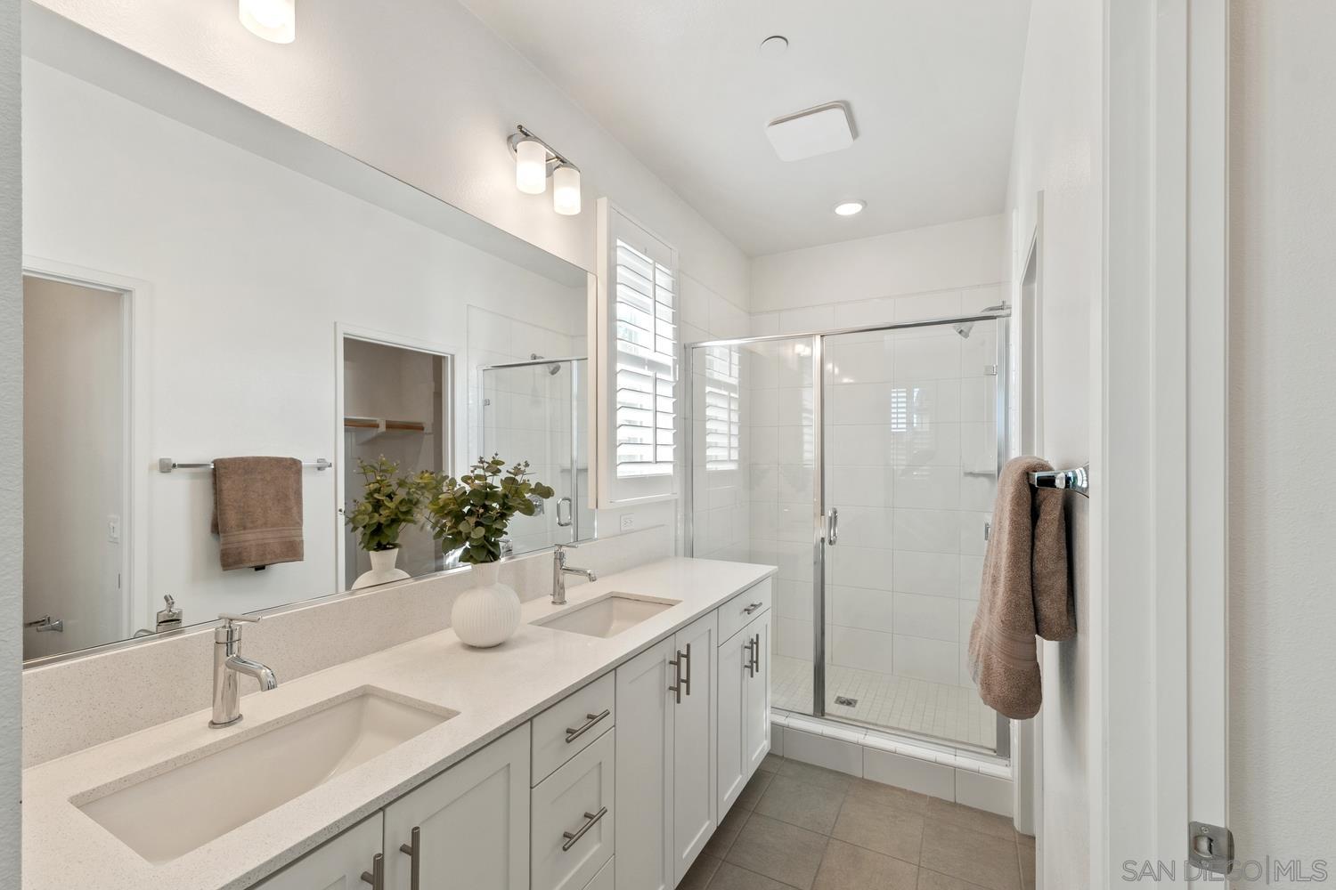 Detail Gallery Image 37 of 70 For 2328  Columba Gln, Escondido,  CA 92025 - 2 Beds | 2/1 Baths