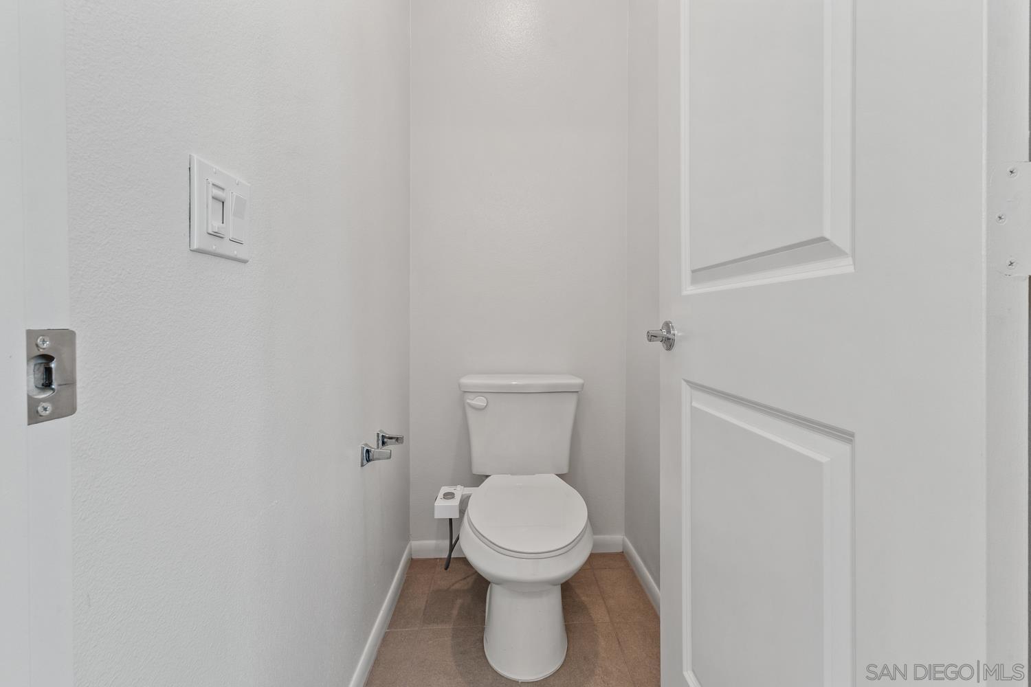 Detail Gallery Image 39 of 70 For 2328  Columba Gln, Escondido,  CA 92025 - 2 Beds | 2/1 Baths