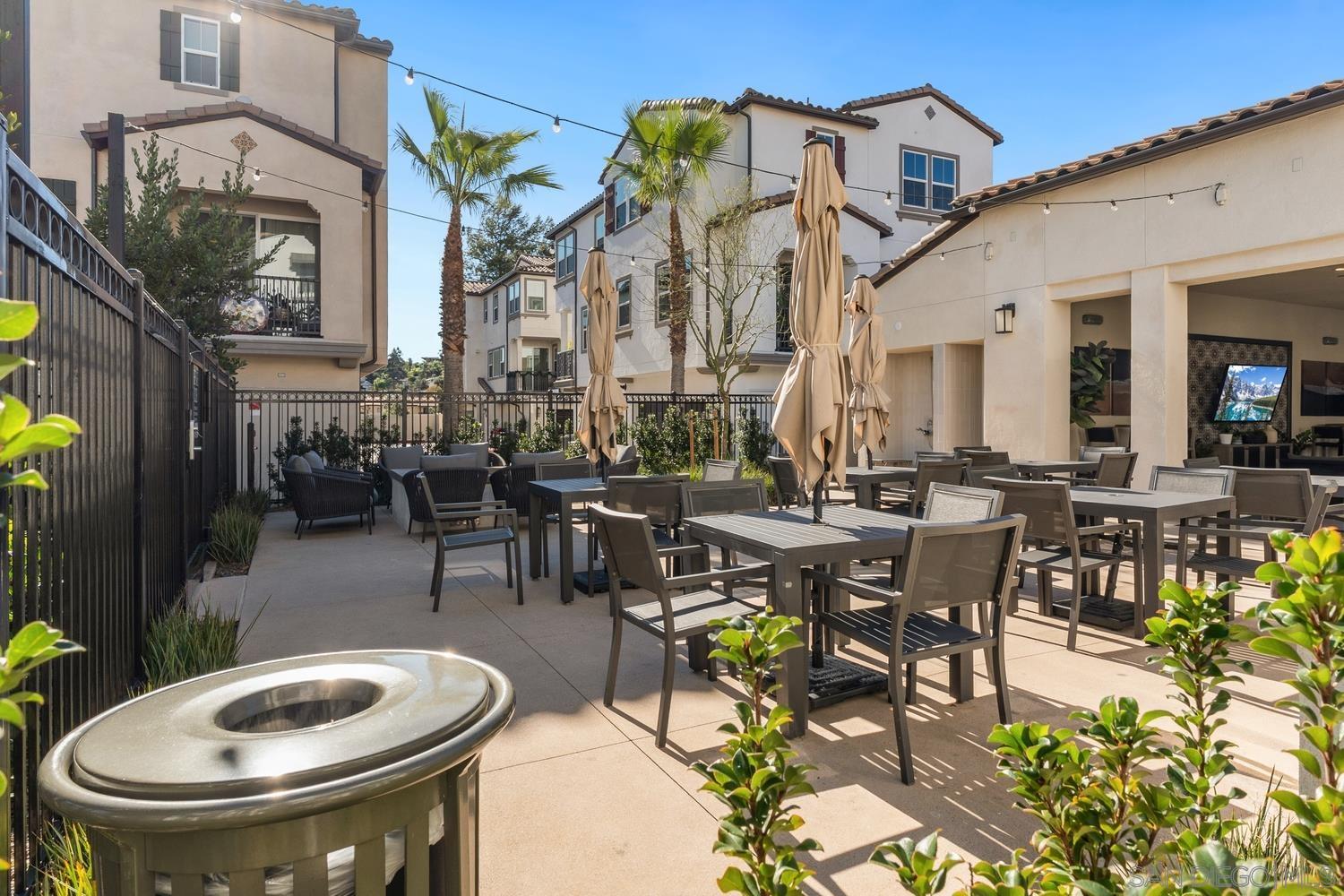 Detail Gallery Image 49 of 70 For 2328  Columba Gln, Escondido,  CA 92025 - 2 Beds | 2/1 Baths