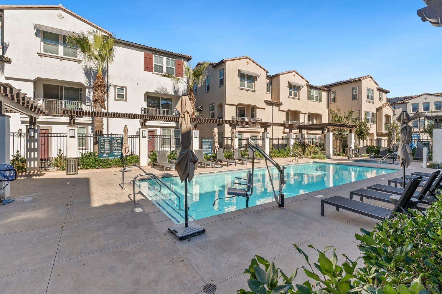 Detail Gallery Image 54 of 70 For 2328  Columba Gln, Escondido,  CA 92025 - 2 Beds | 2/1 Baths