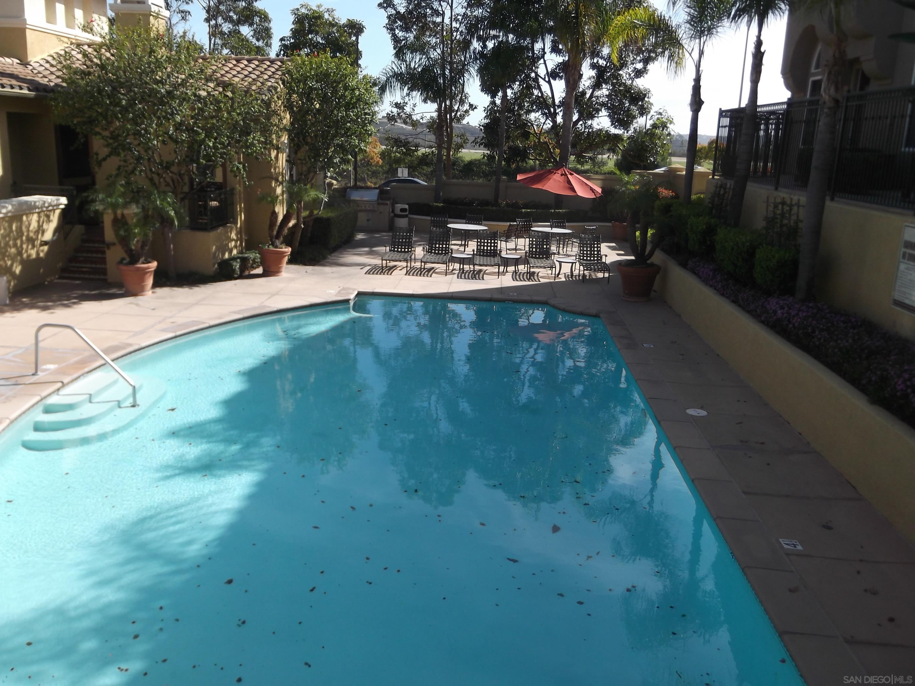 Detail Gallery Image 12 of 35 For Mykonos Ln, San Diego,  CA 92130 - 2 Beds | 2/1 Baths