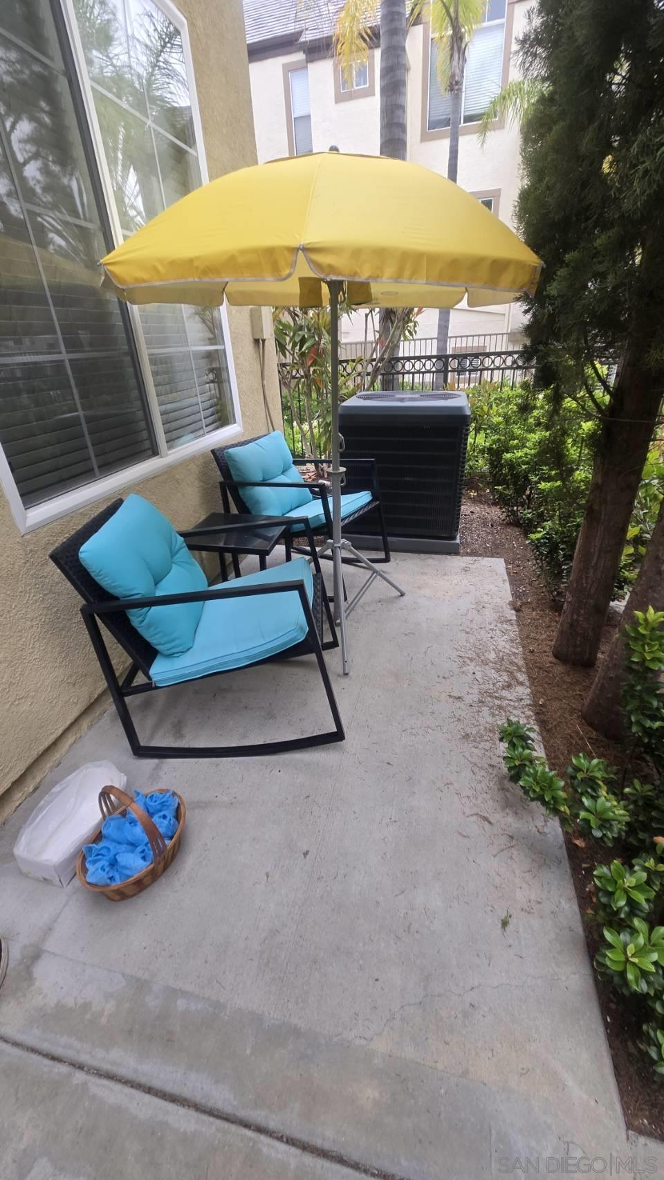 Detail Gallery Image 15 of 35 For Mykonos Ln, San Diego,  CA 92130 - 2 Beds | 2/1 Baths