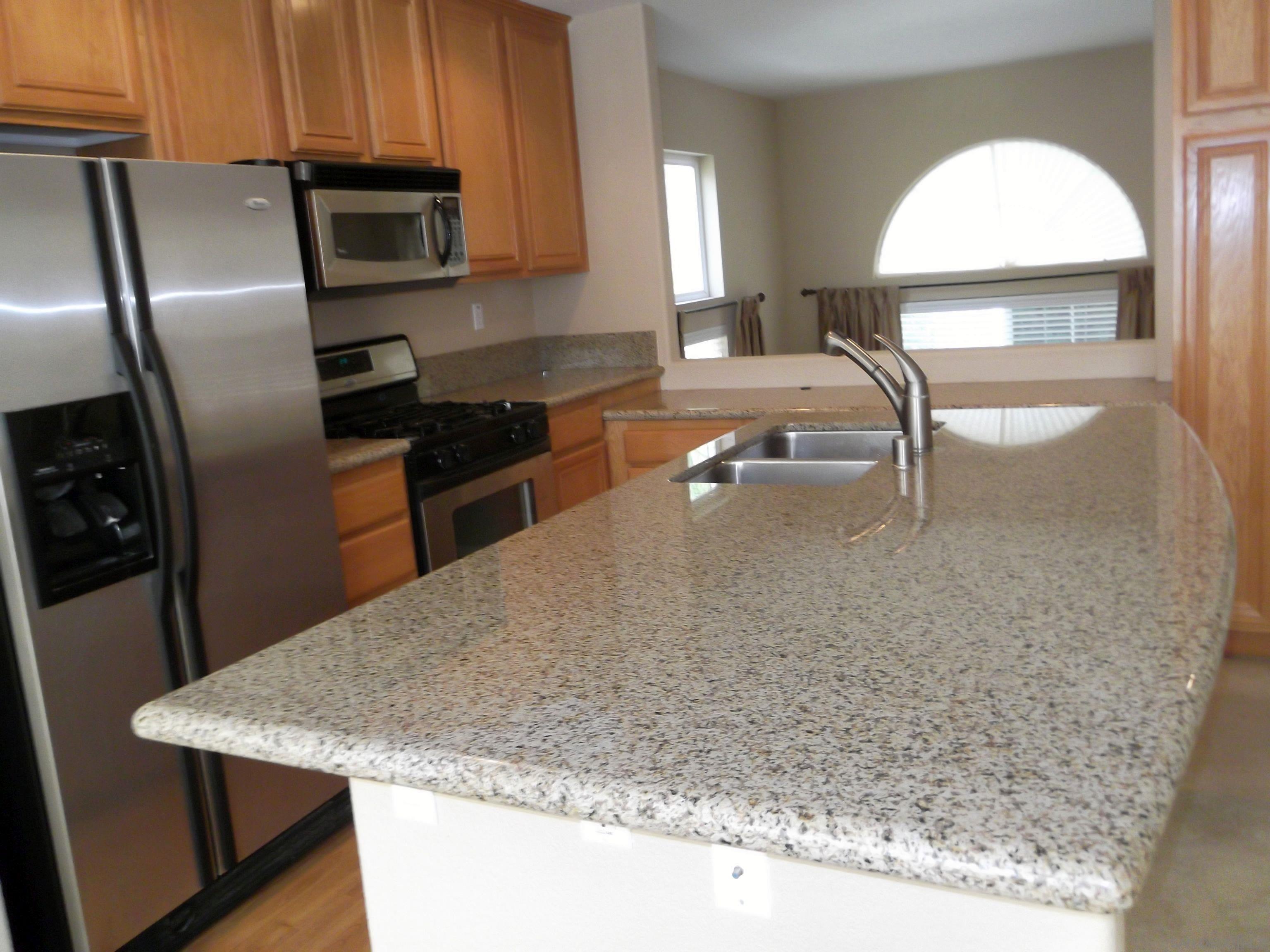 Detail Gallery Image 3 of 35 For Mykonos Ln, San Diego,  CA 92130 - 2 Beds | 2/1 Baths